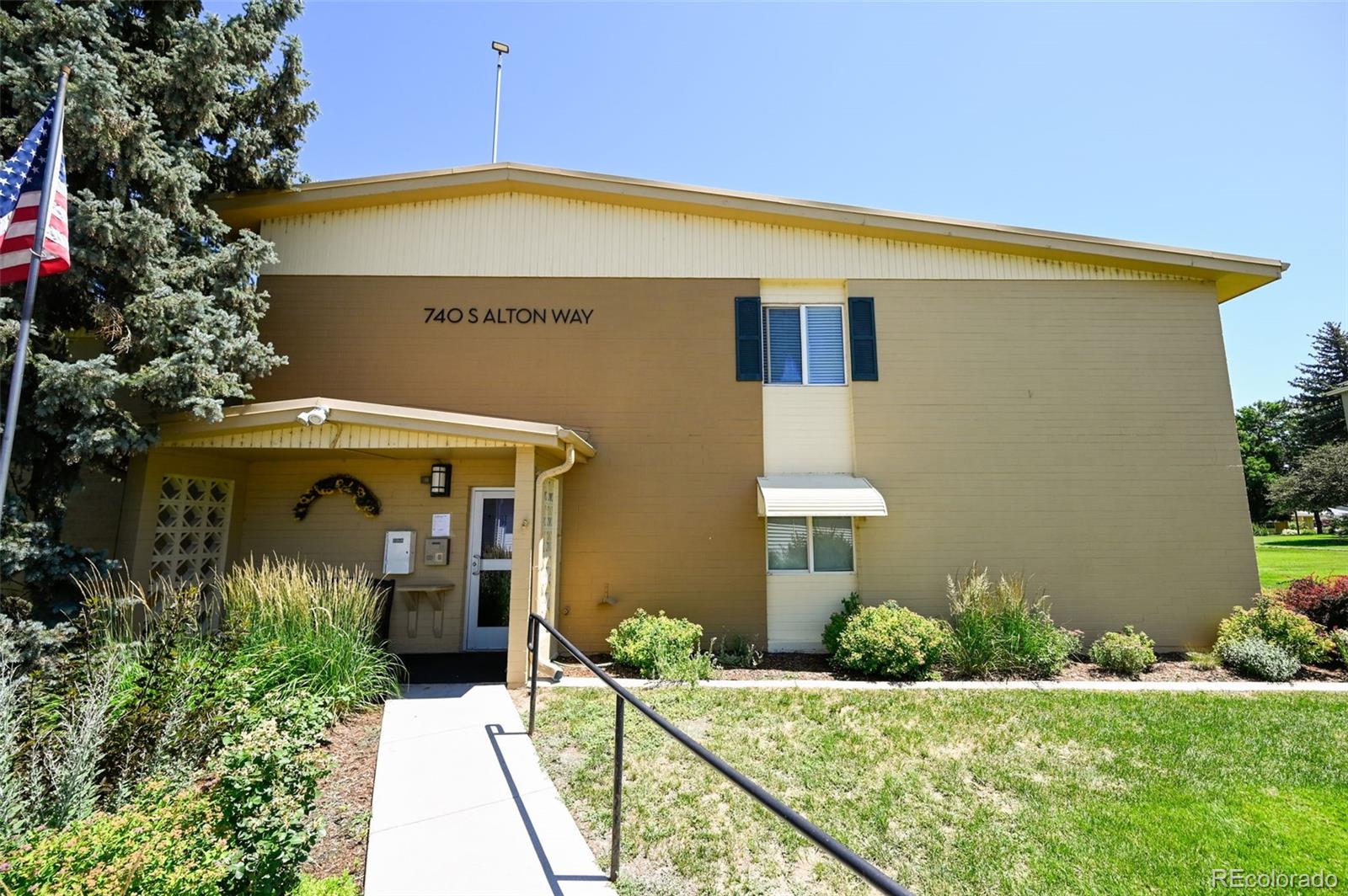 MLS Image #3 for 740 s alton way,denver, Colorado