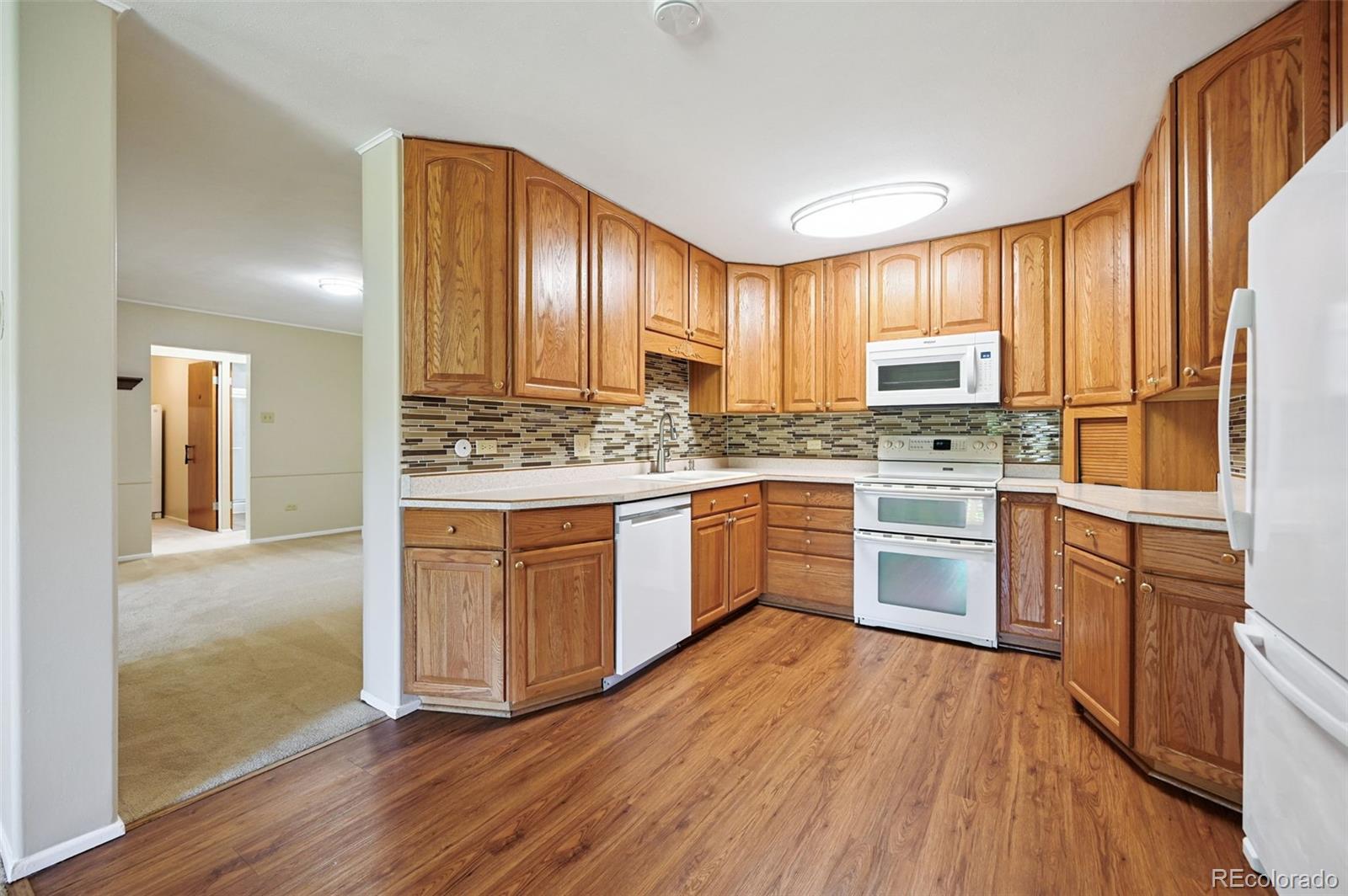 MLS Image #8 for 740 s alton way,denver, Colorado