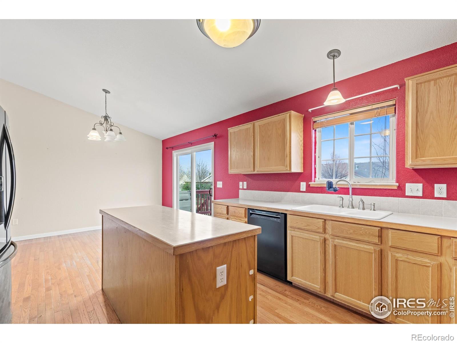 MLS Image #11 for 409  granite way,johnstown, Colorado