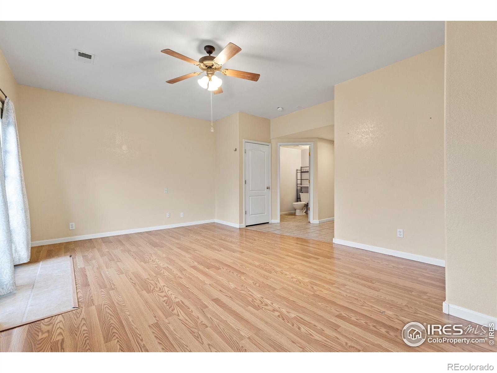 MLS Image #25 for 409  granite way,johnstown, Colorado