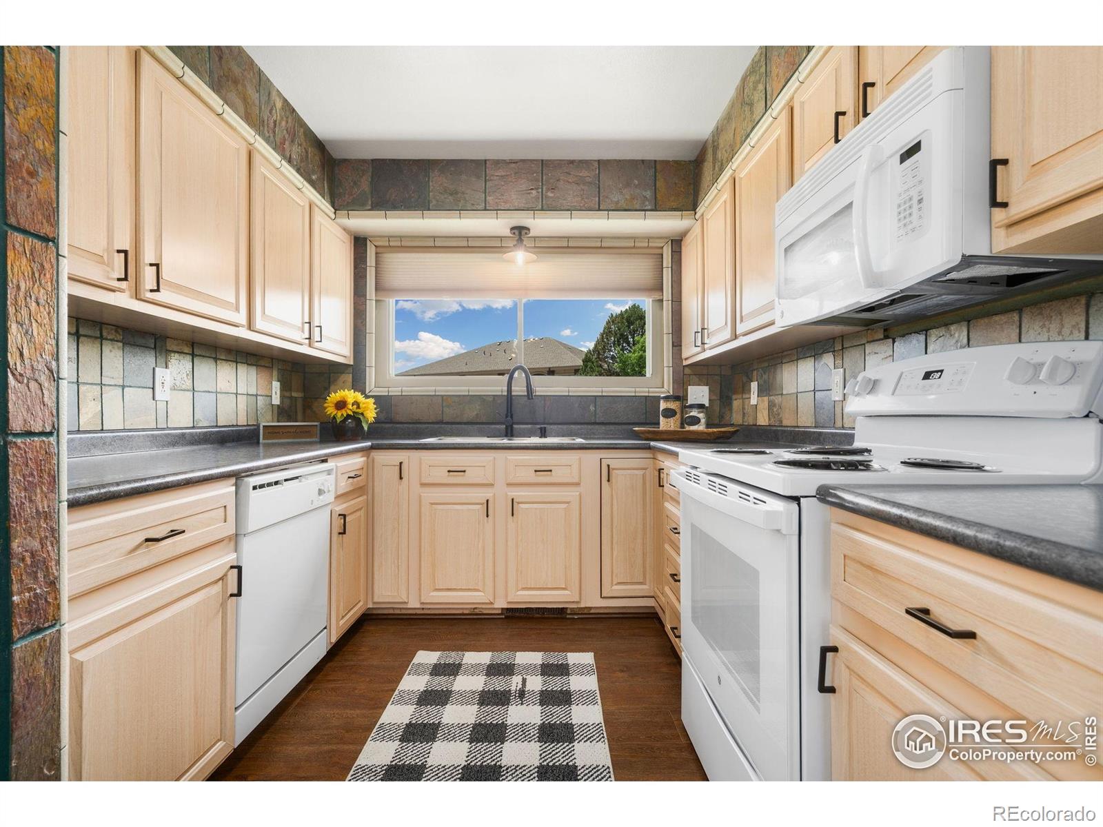 MLS Image #8 for 1935  waters edge street,fort collins, Colorado