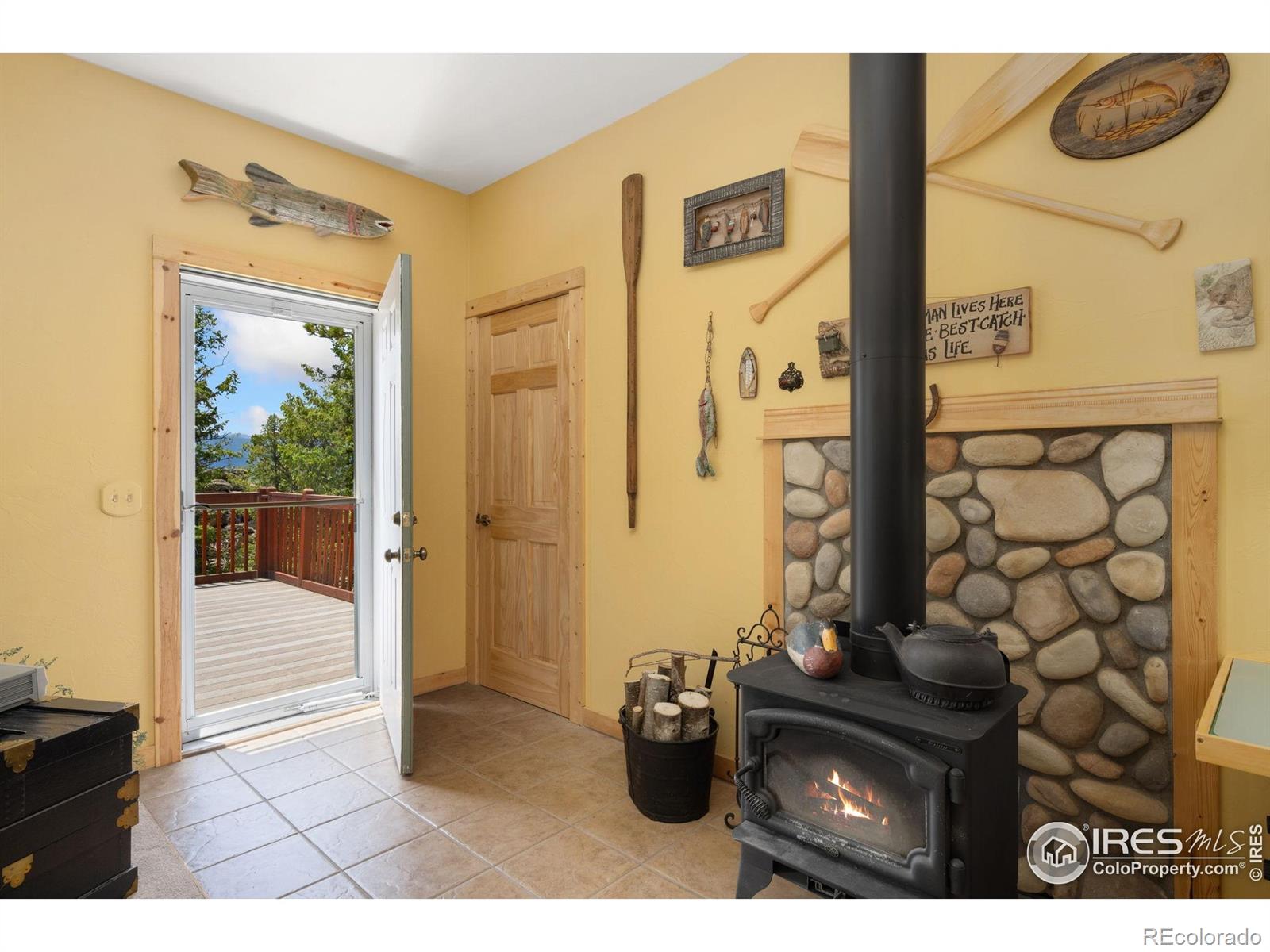 MLS Image #11 for 409  okmulgee circle,red feather lakes, Colorado