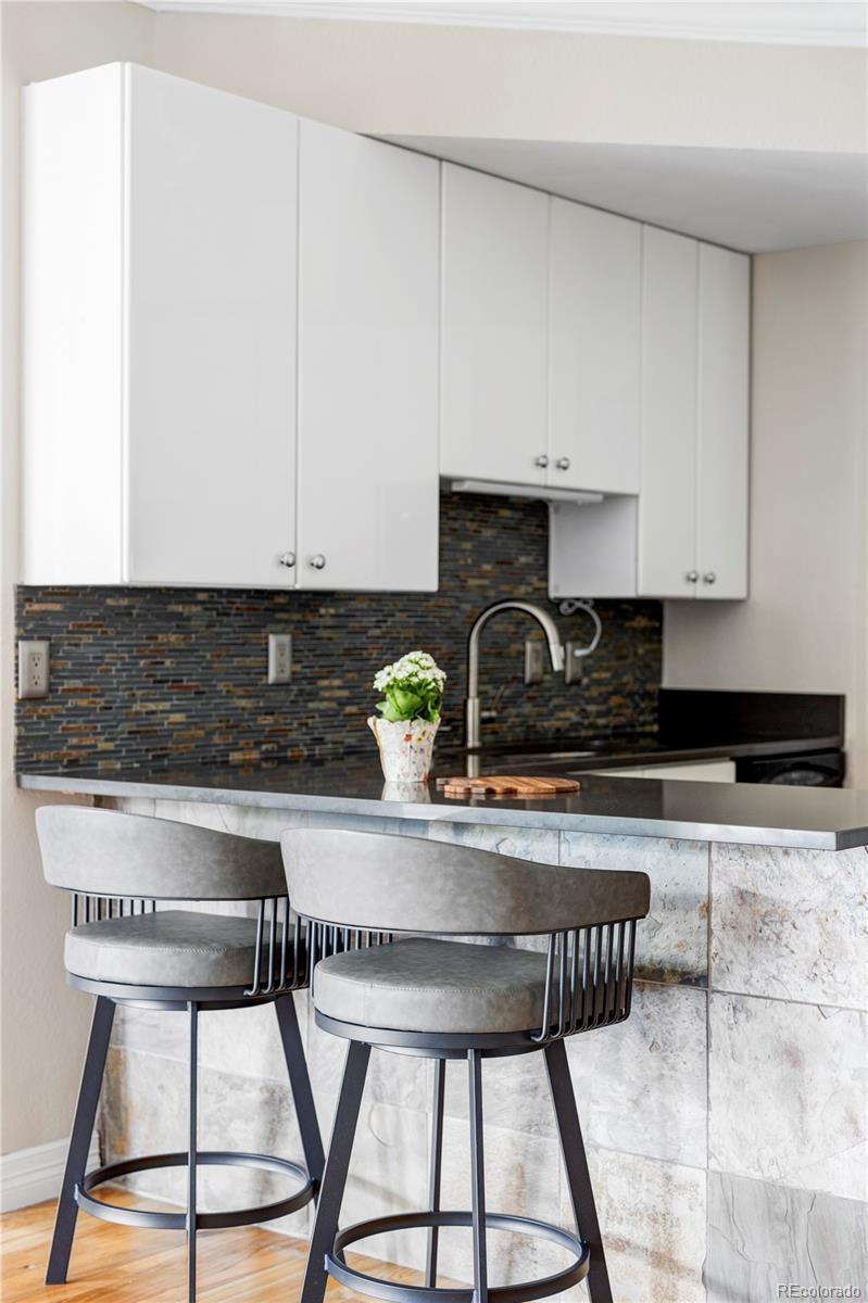 MLS Image #7 for 111 s monroe street,denver, Colorado