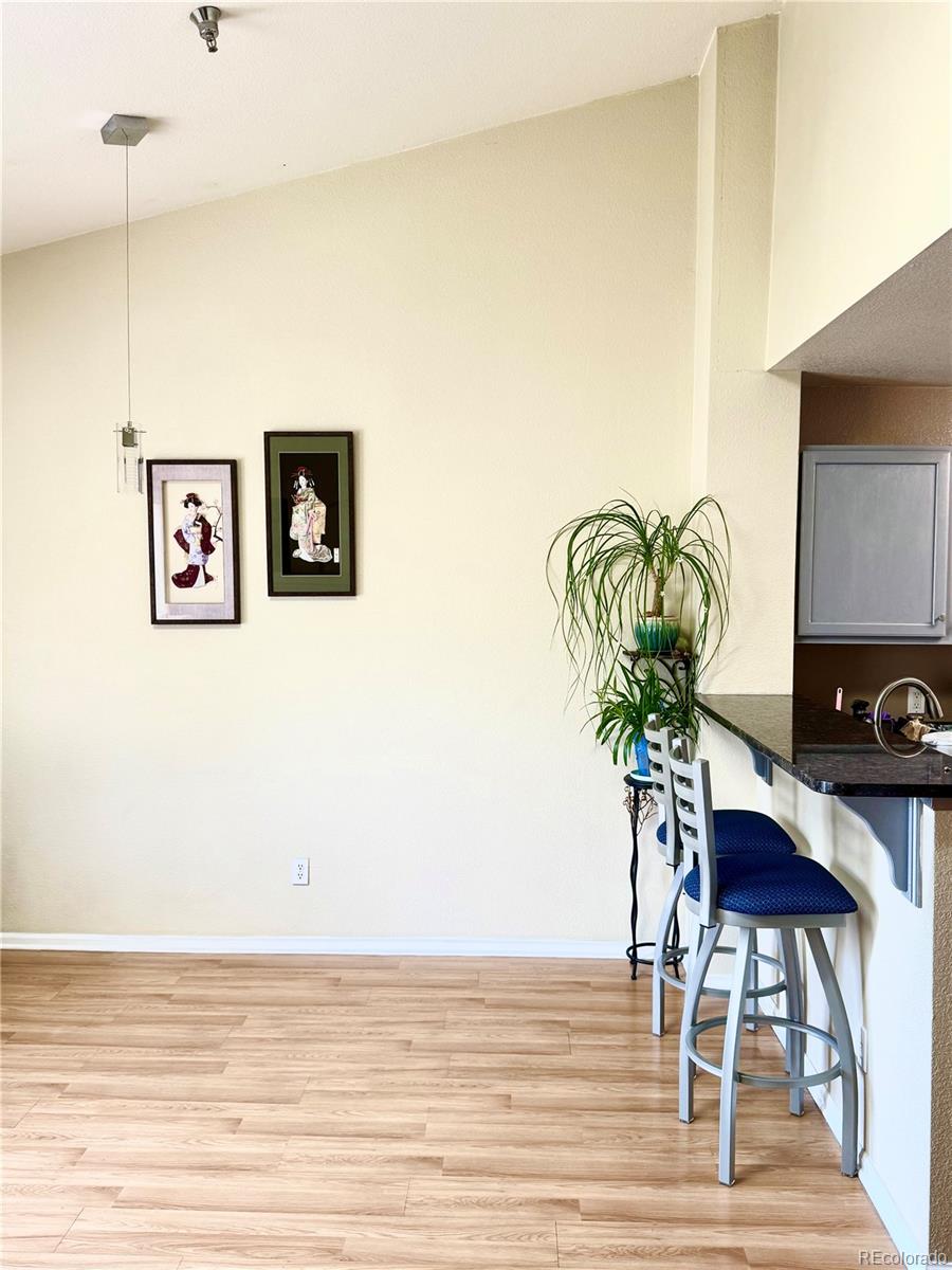 MLS Image #2 for 2575 s syracuse way,denver, Colorado