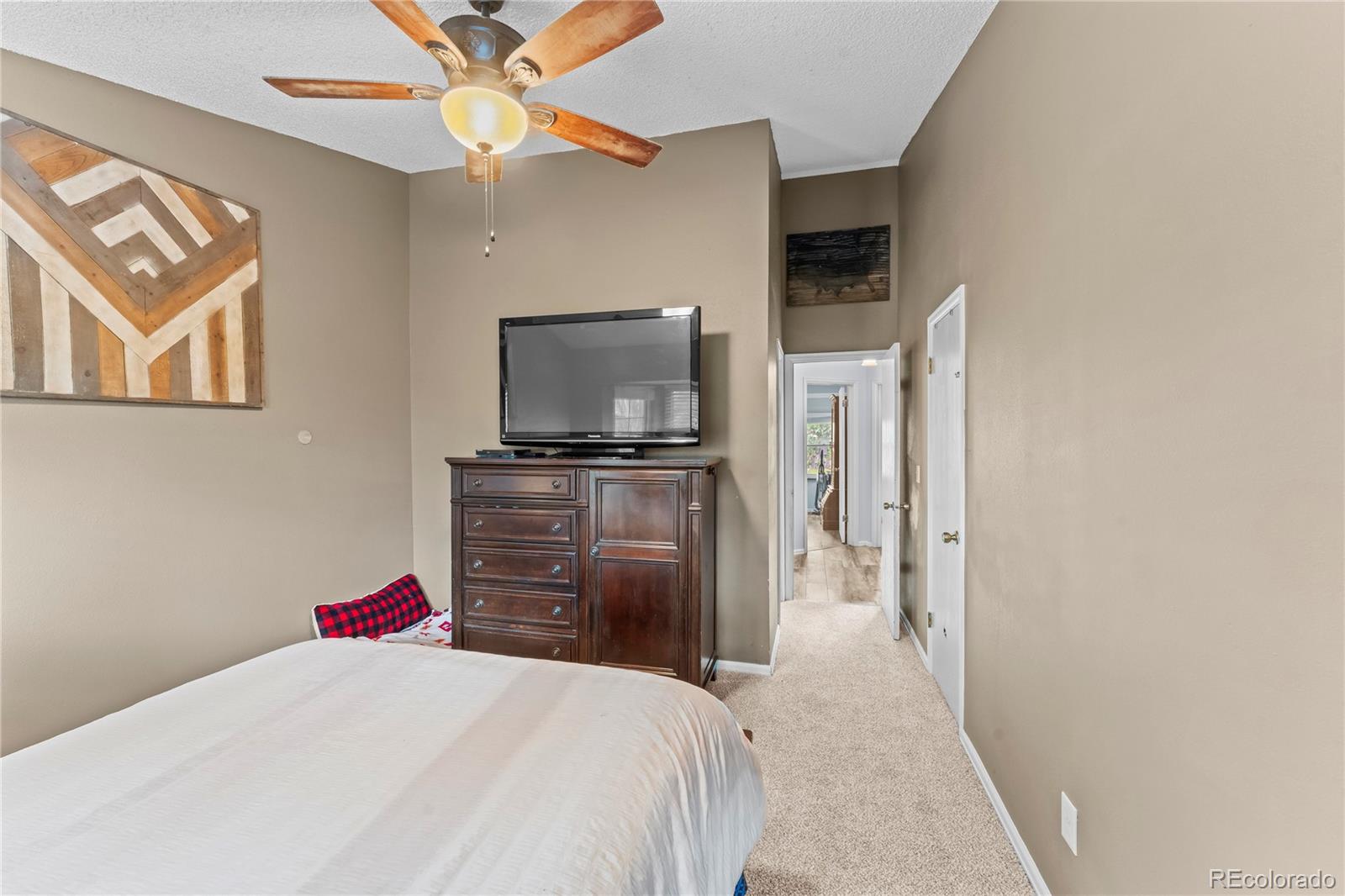 MLS Image #15 for 3912  berkley court,colorado springs, Colorado