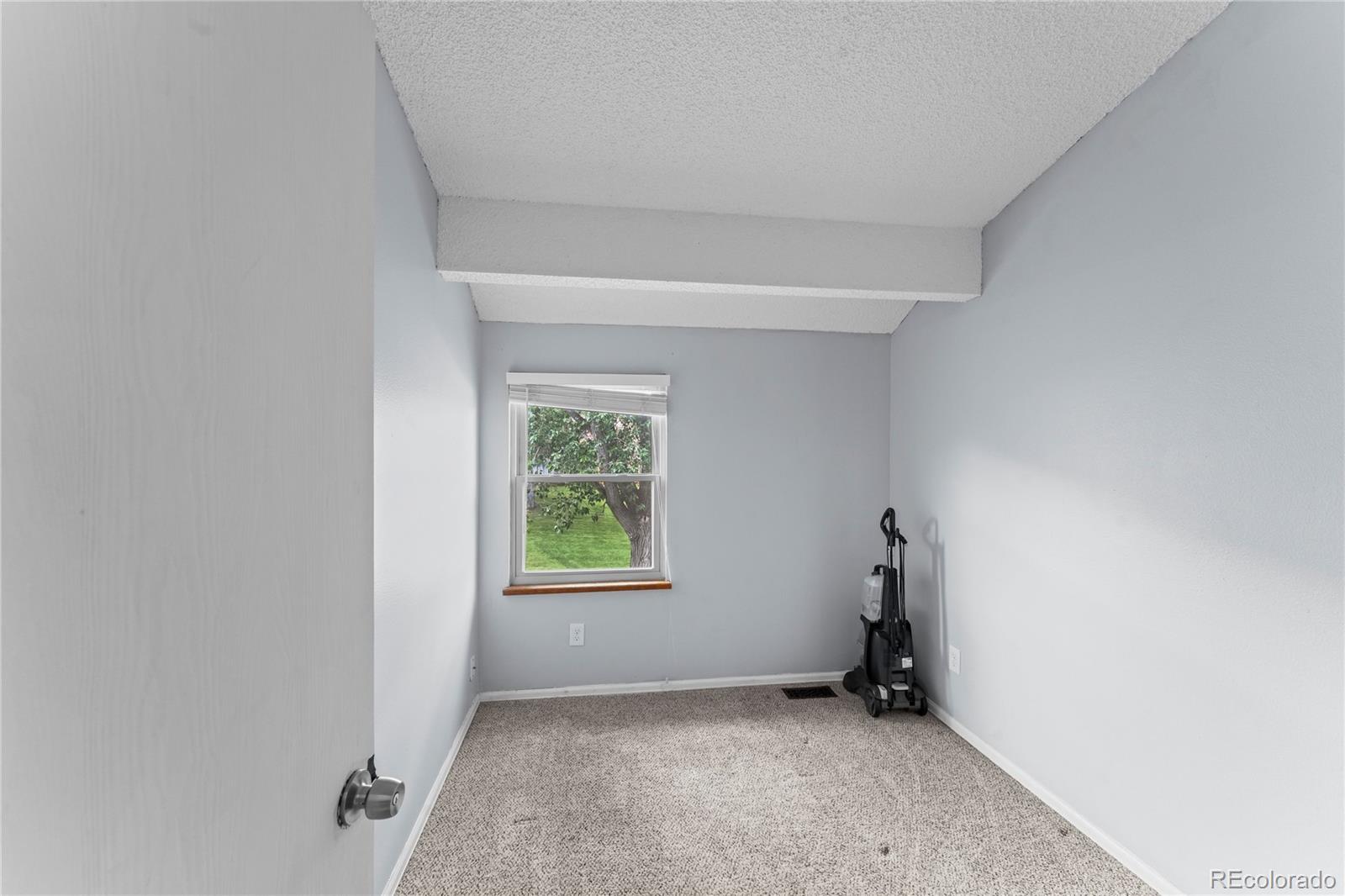 MLS Image #17 for 3912  berkley court,colorado springs, Colorado