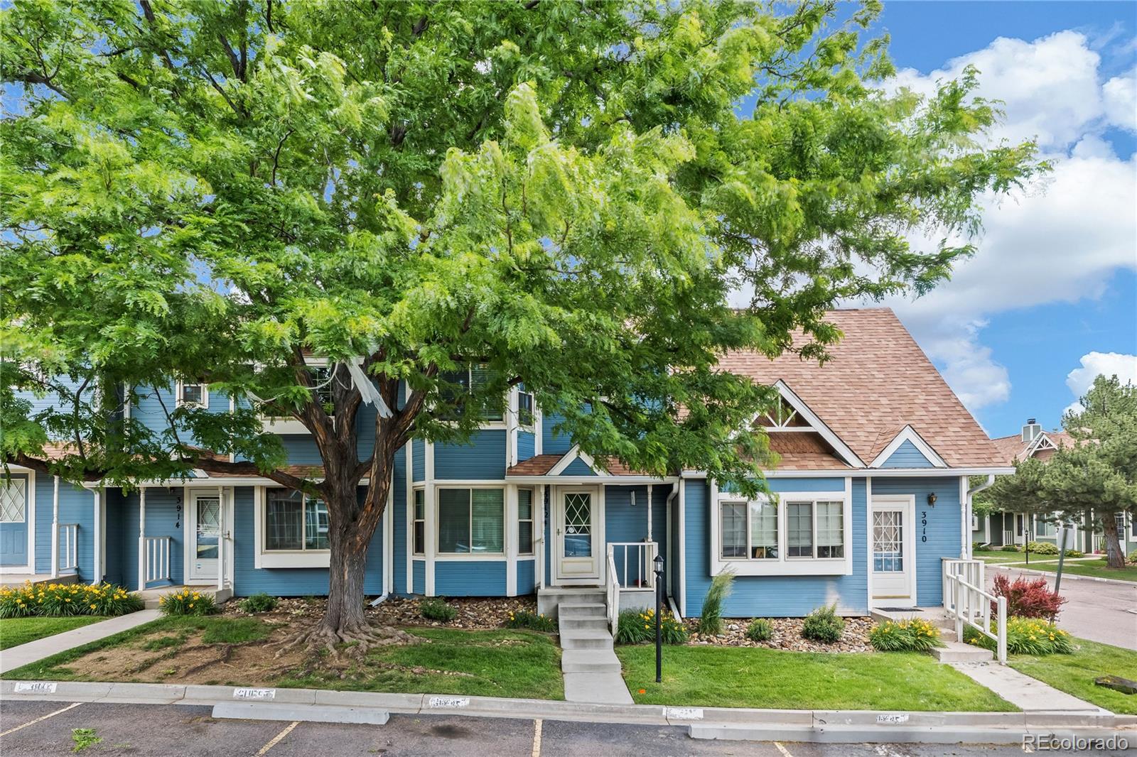 MLS Image #2 for 3912  berkley court,colorado springs, Colorado