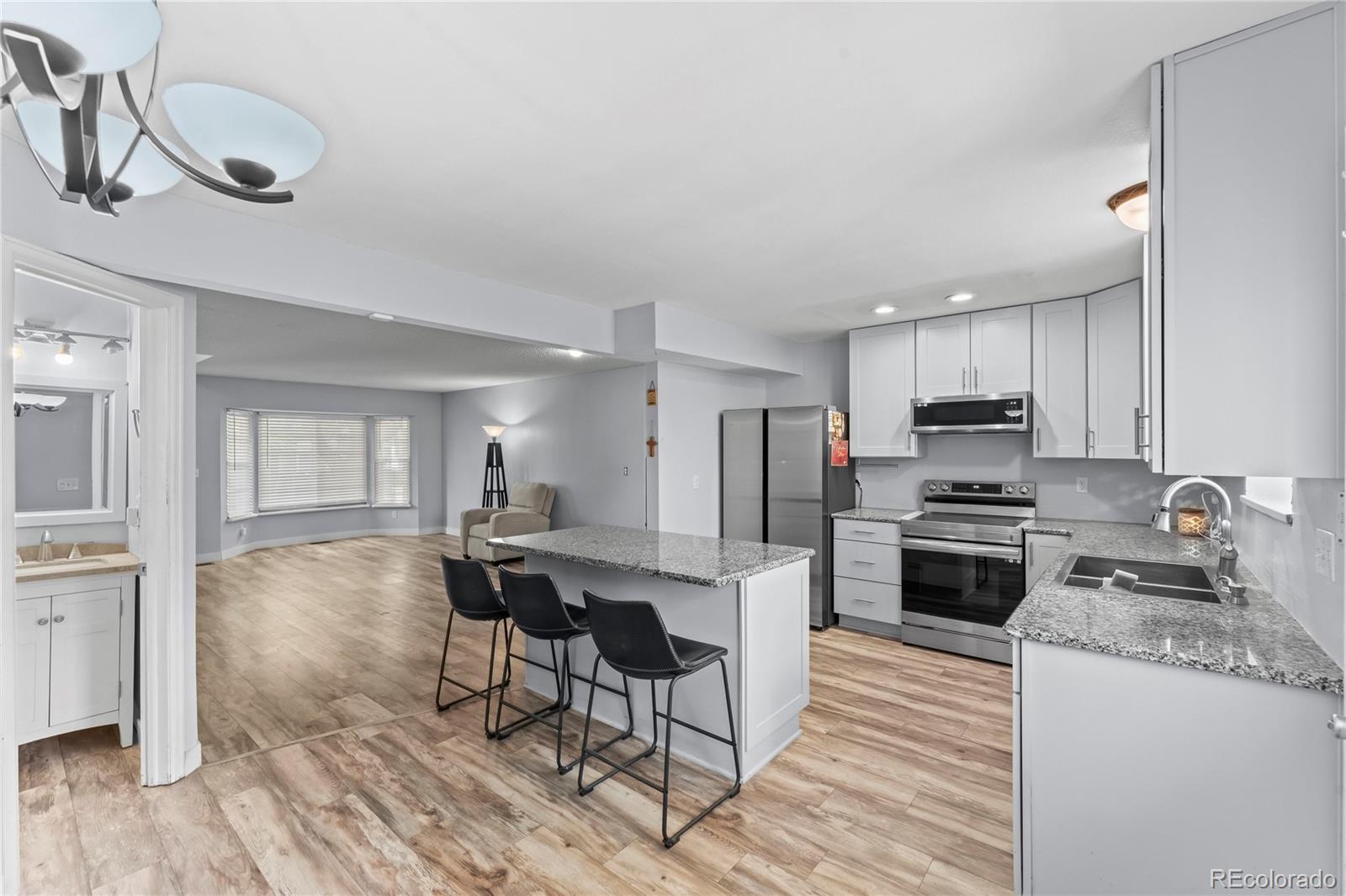 MLS Image #7 for 3912  berkley court,colorado springs, Colorado