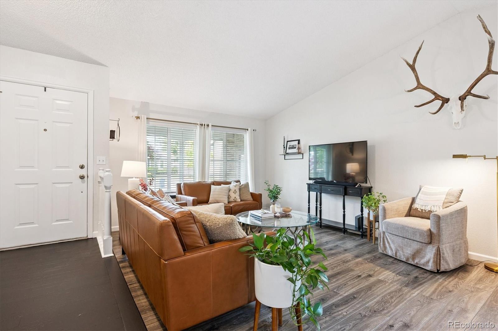 MLS Image #3 for 700  prairie ridge road,highlands ranch, Colorado