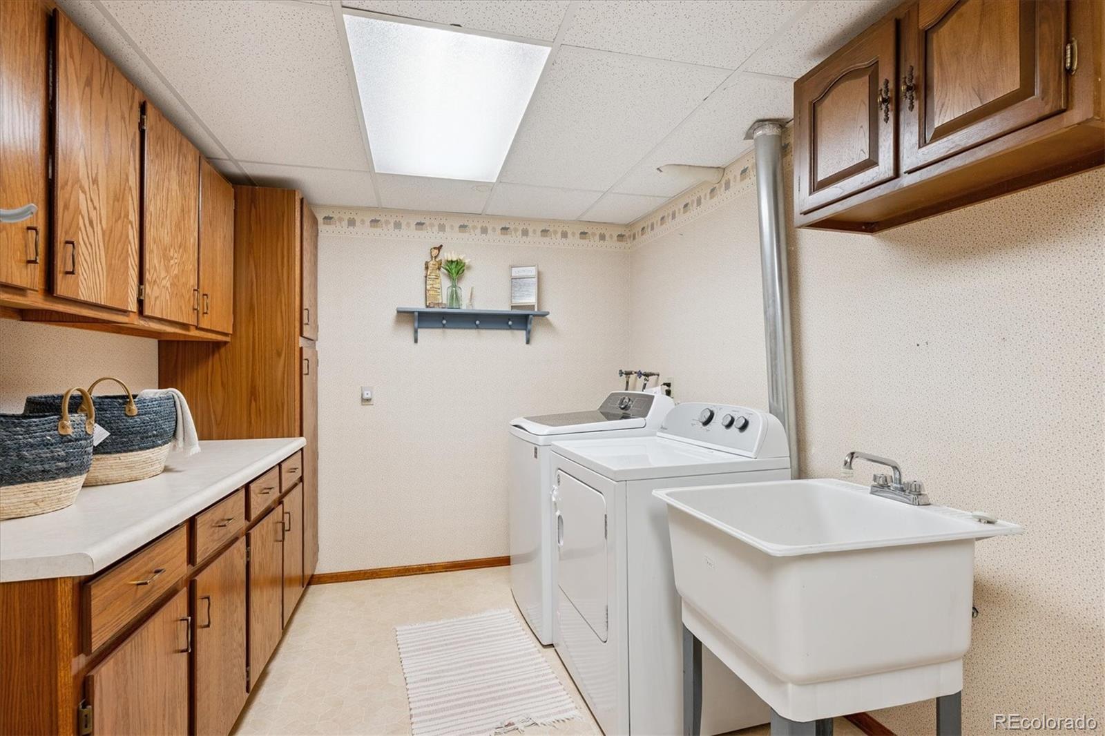 MLS Image #36 for 700  prairie ridge road,highlands ranch, Colorado