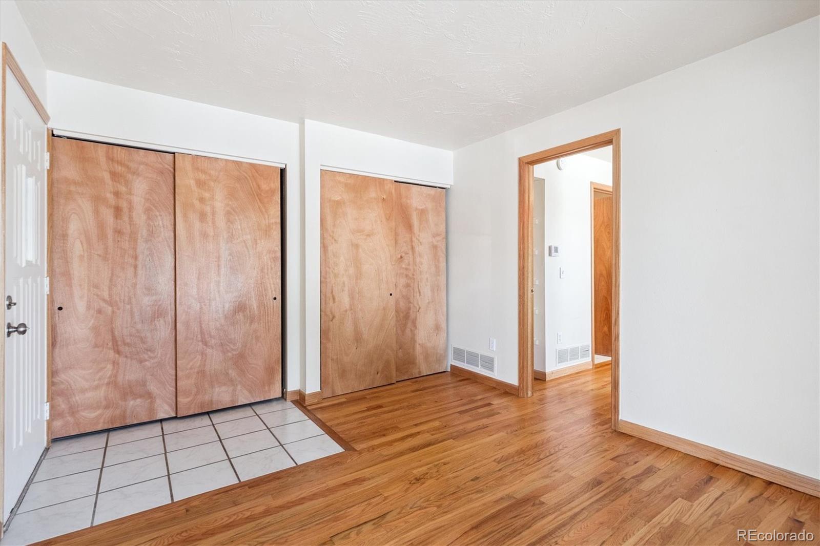 MLS Image #3 for 4656 s dillon court,aurora, Colorado