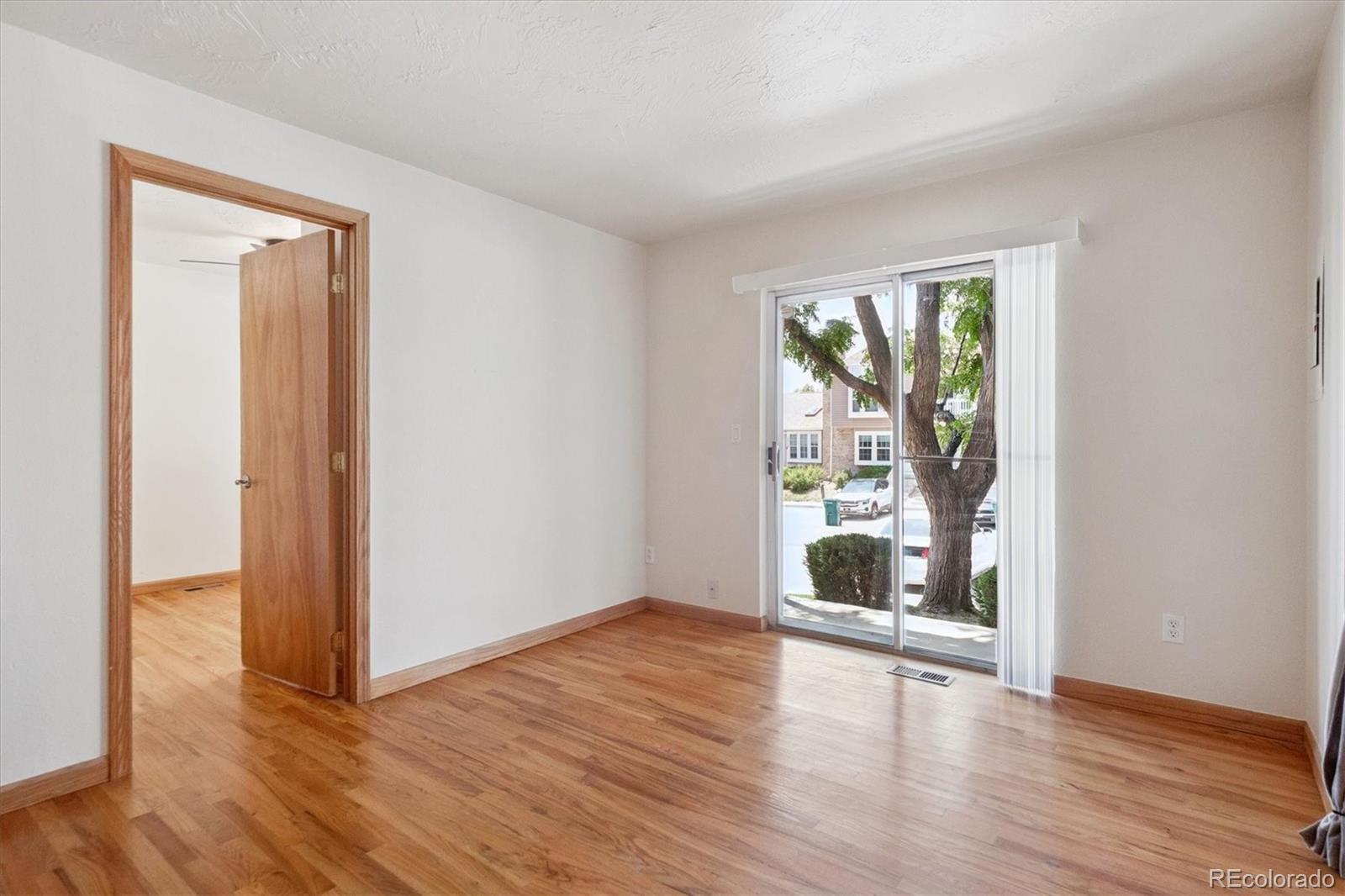 MLS Image #4 for 4656 s dillon court,aurora, Colorado