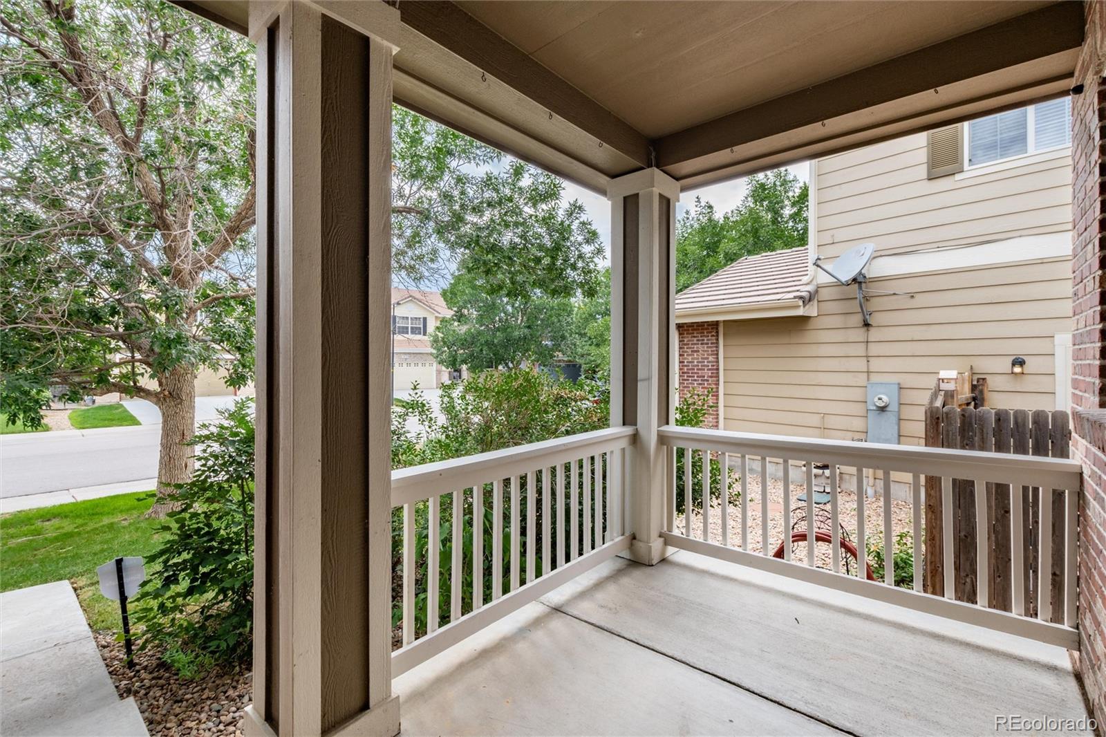 MLS Image #3 for 7454 s lewiston street,aurora, Colorado