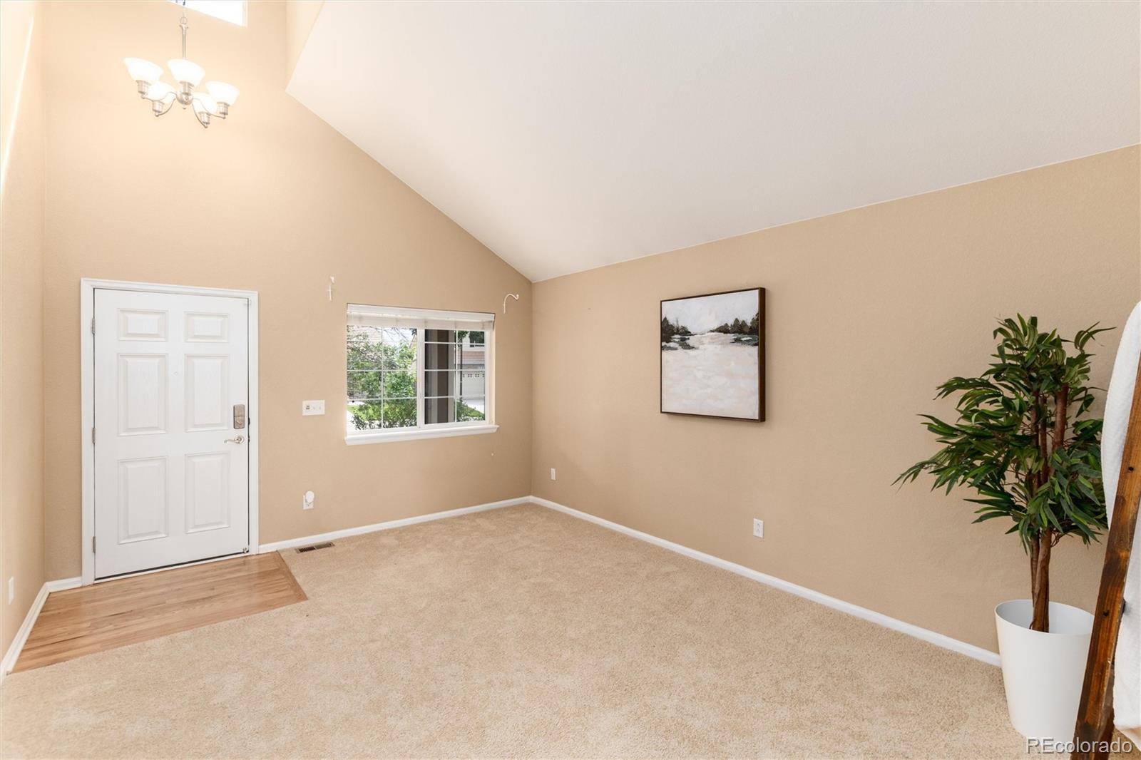 MLS Image #5 for 7454 s lewiston street,aurora, Colorado