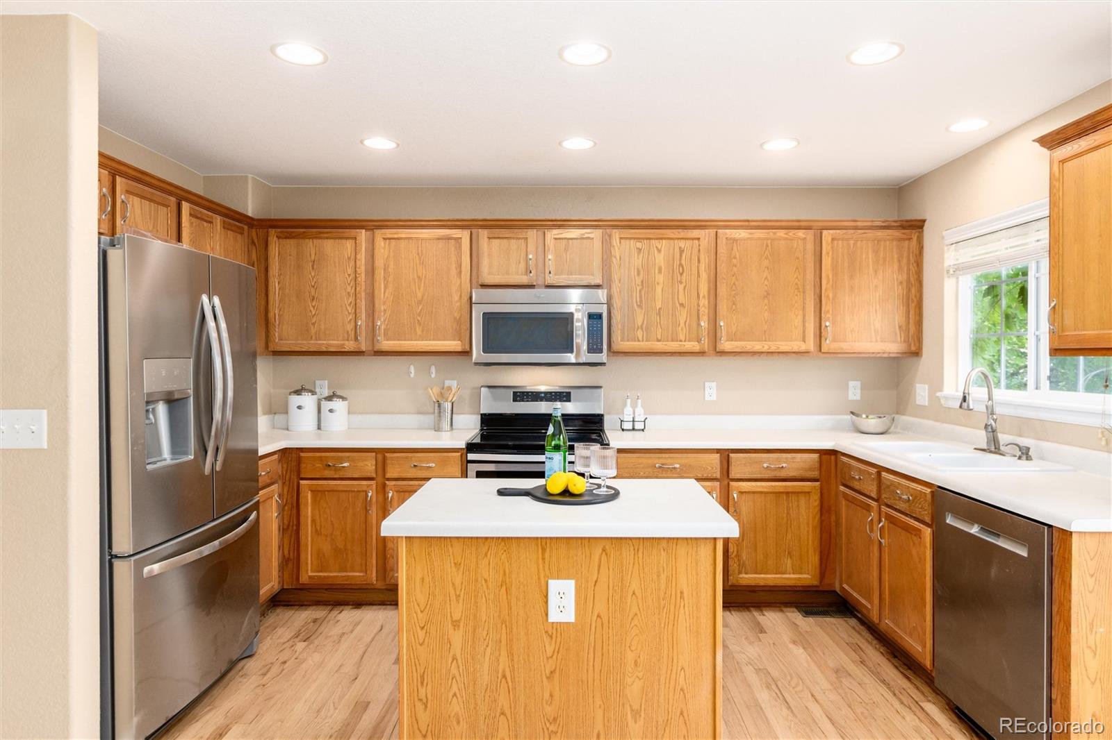 MLS Image #9 for 7454 s lewiston street,aurora, Colorado
