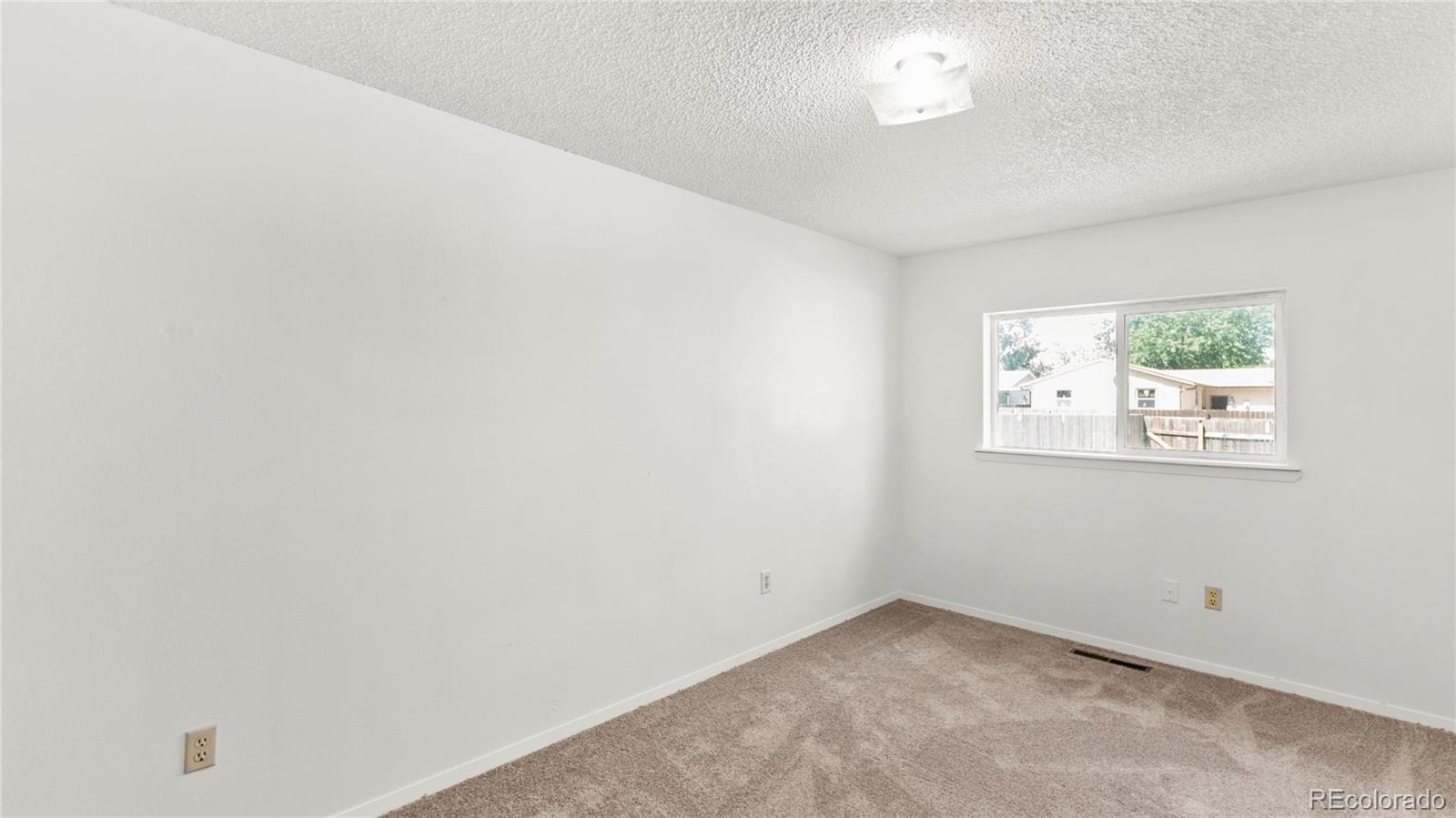 MLS Image #12 for 303  chestnut street,fort morgan, Colorado
