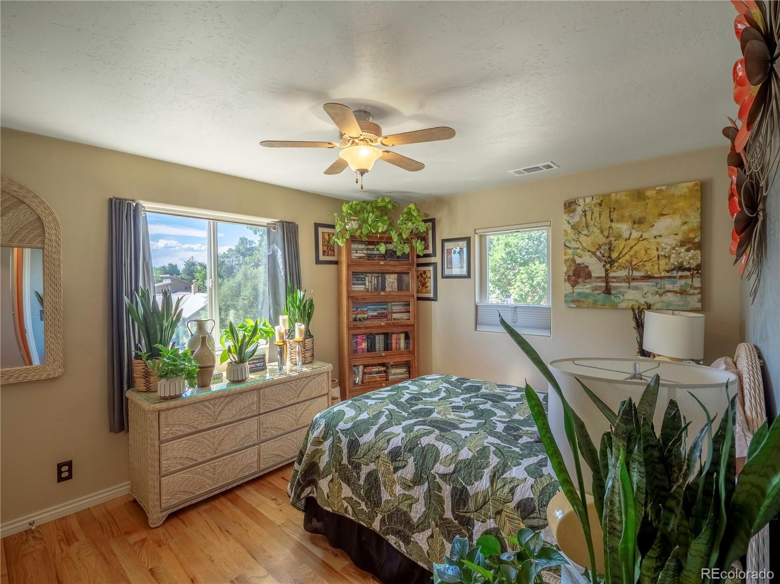 MLS Image #16 for 1033  h street,salida, Colorado