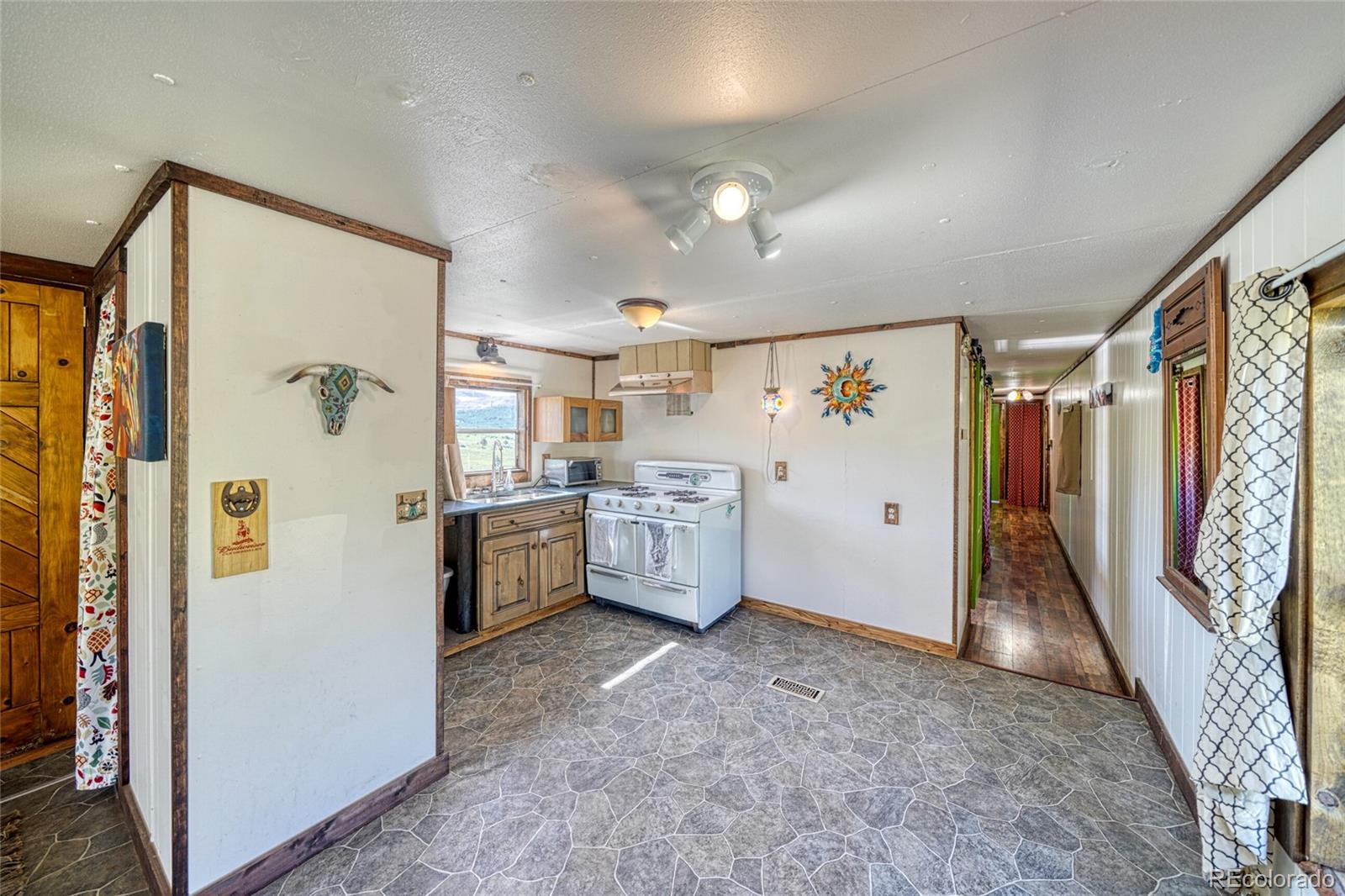 MLS Image #21 for 1455 n b street,florissant, Colorado