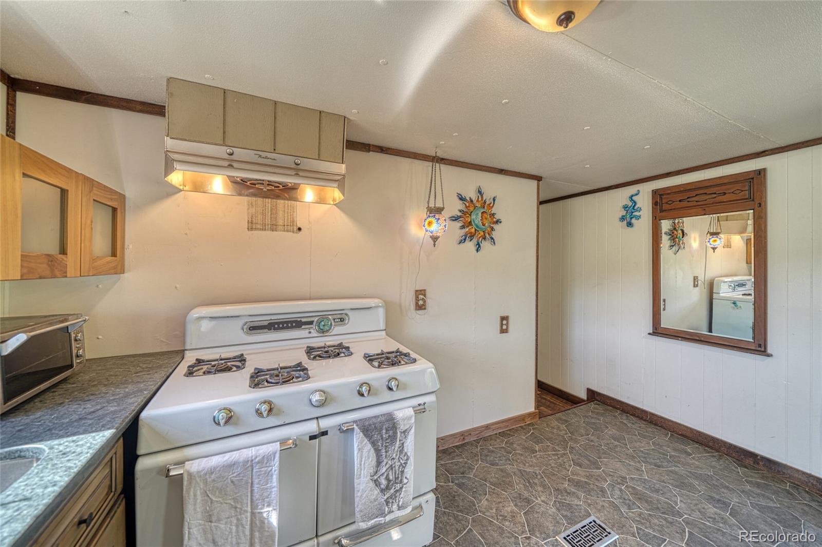 MLS Image #23 for 1455 n b street,florissant, Colorado