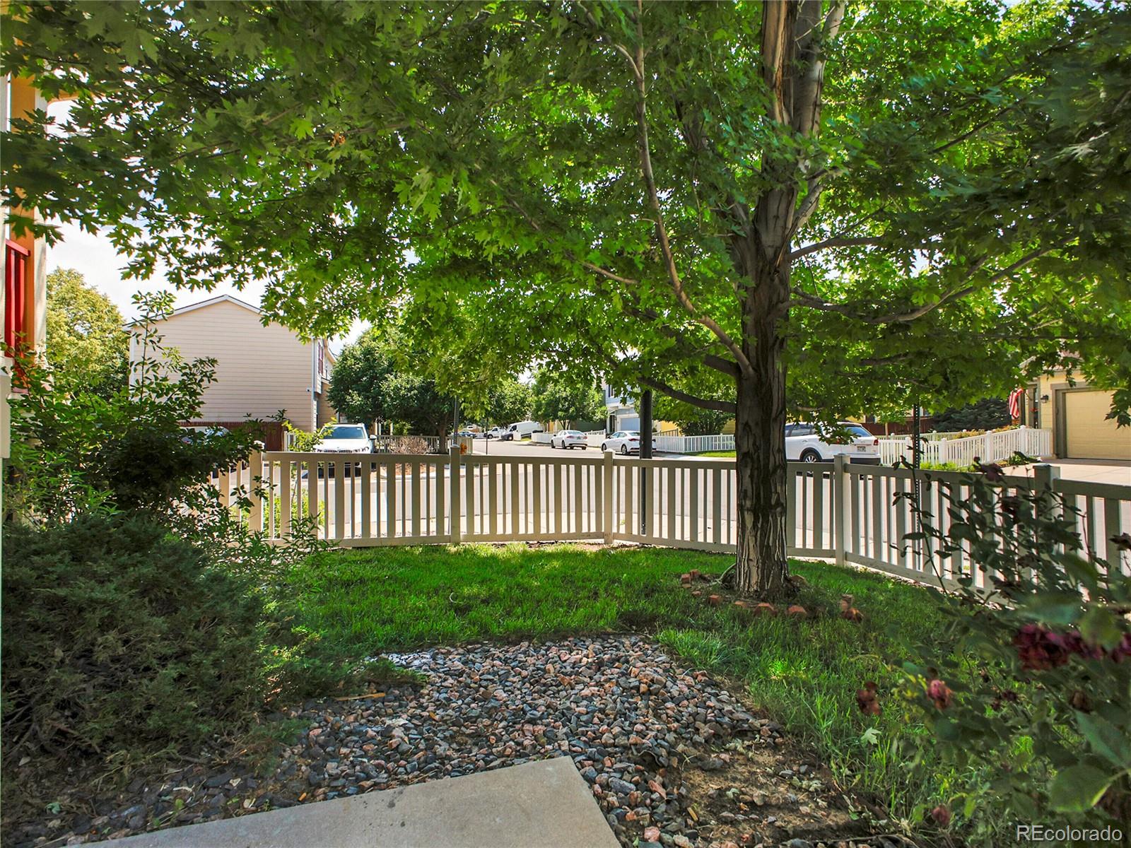 MLS Image #3 for 1288 s beeler court,denver, Colorado