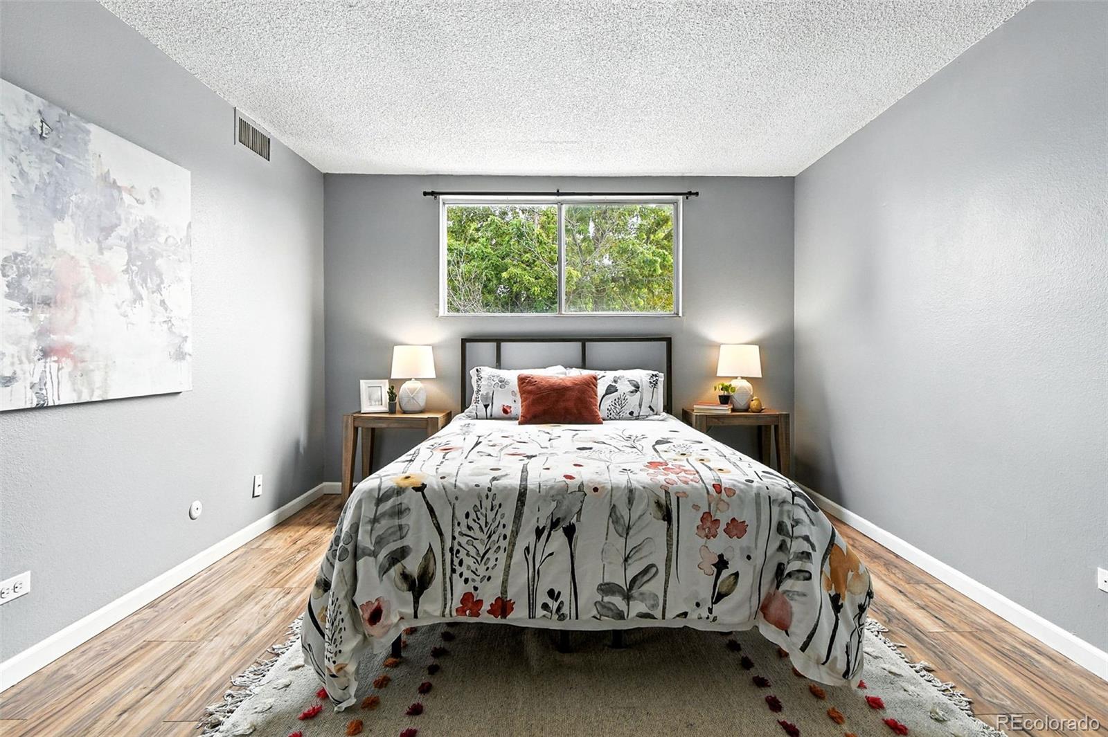 MLS Image #16 for 2375 s linden court,denver, Colorado