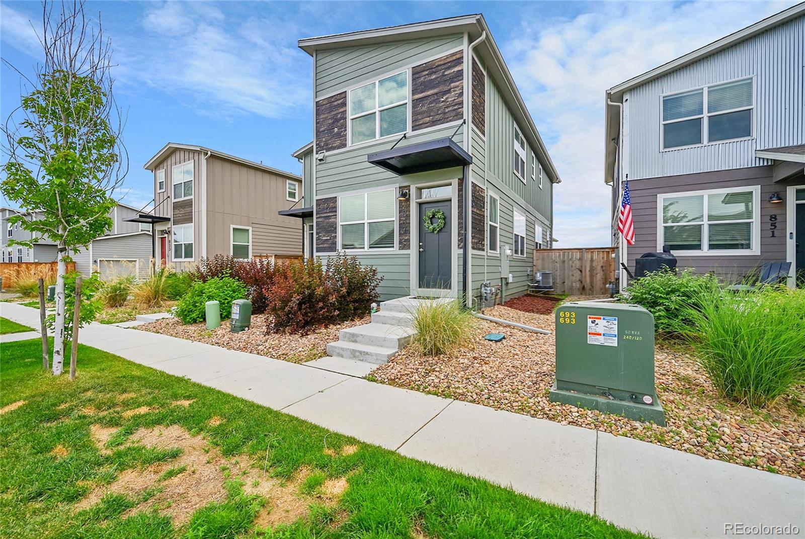 MLS Image #1 for 847  great plains avenue,berthoud, Colorado