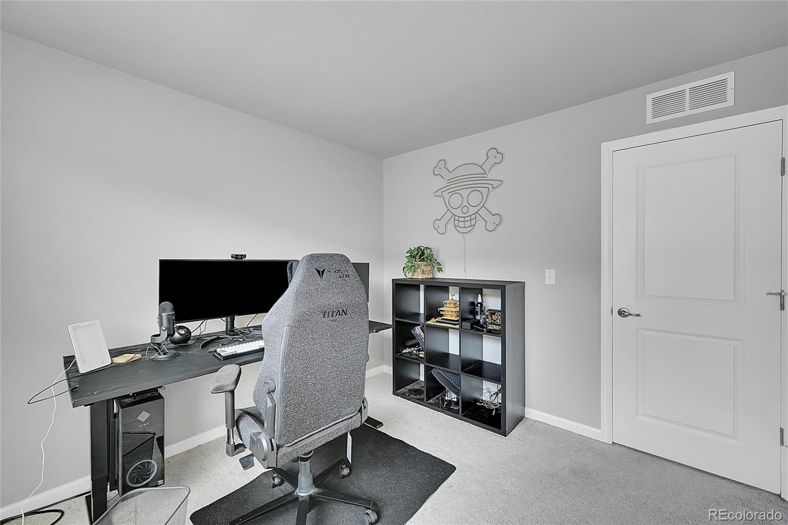 MLS Image #17 for 847  great plains avenue,berthoud, Colorado