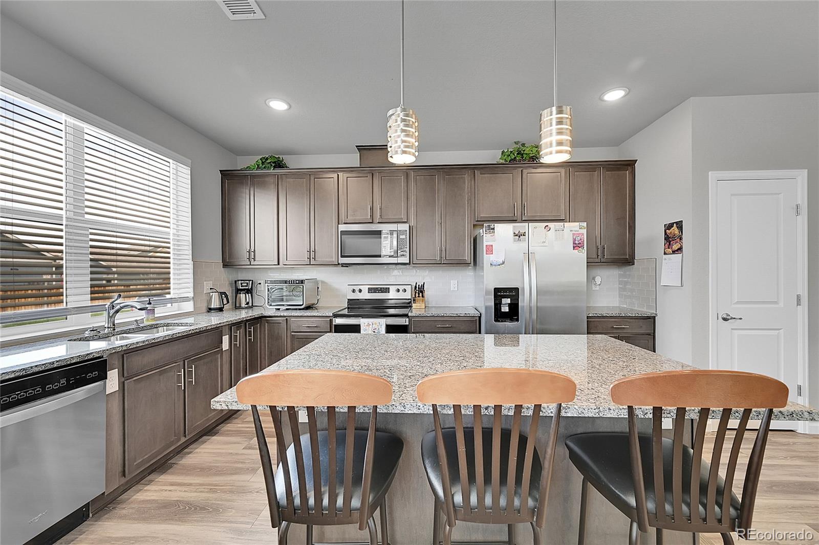 MLS Image #4 for 847  great plains avenue,berthoud, Colorado