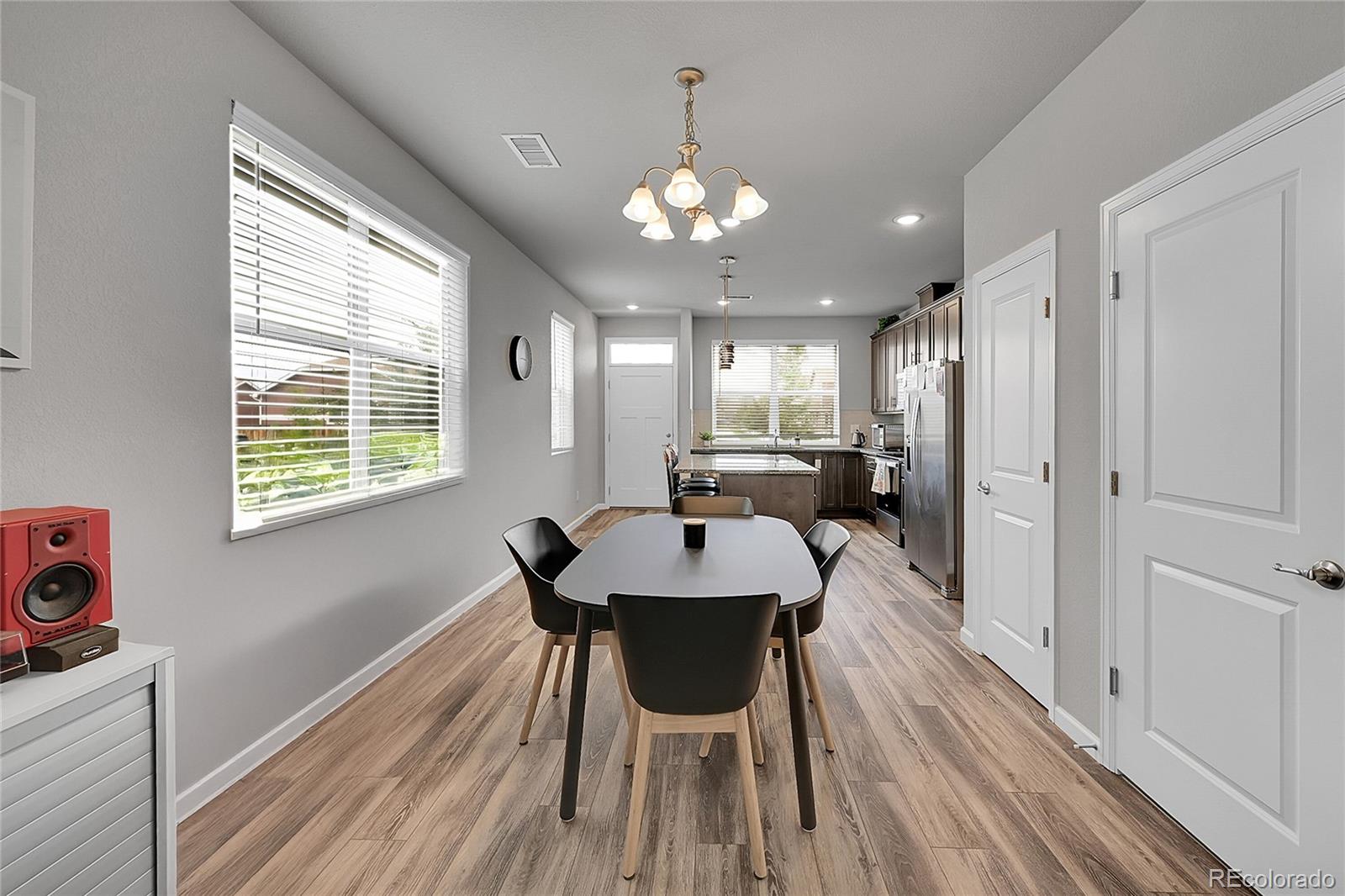 MLS Image #8 for 847  great plains avenue,berthoud, Colorado