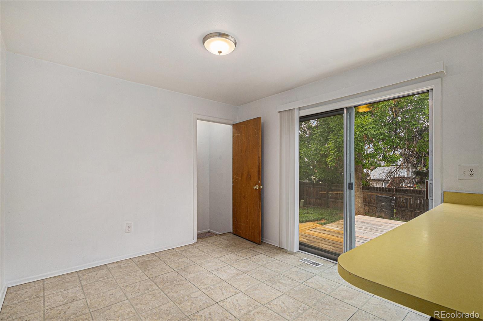 MLS Image #3 for 2832 s mobile street,aurora, Colorado