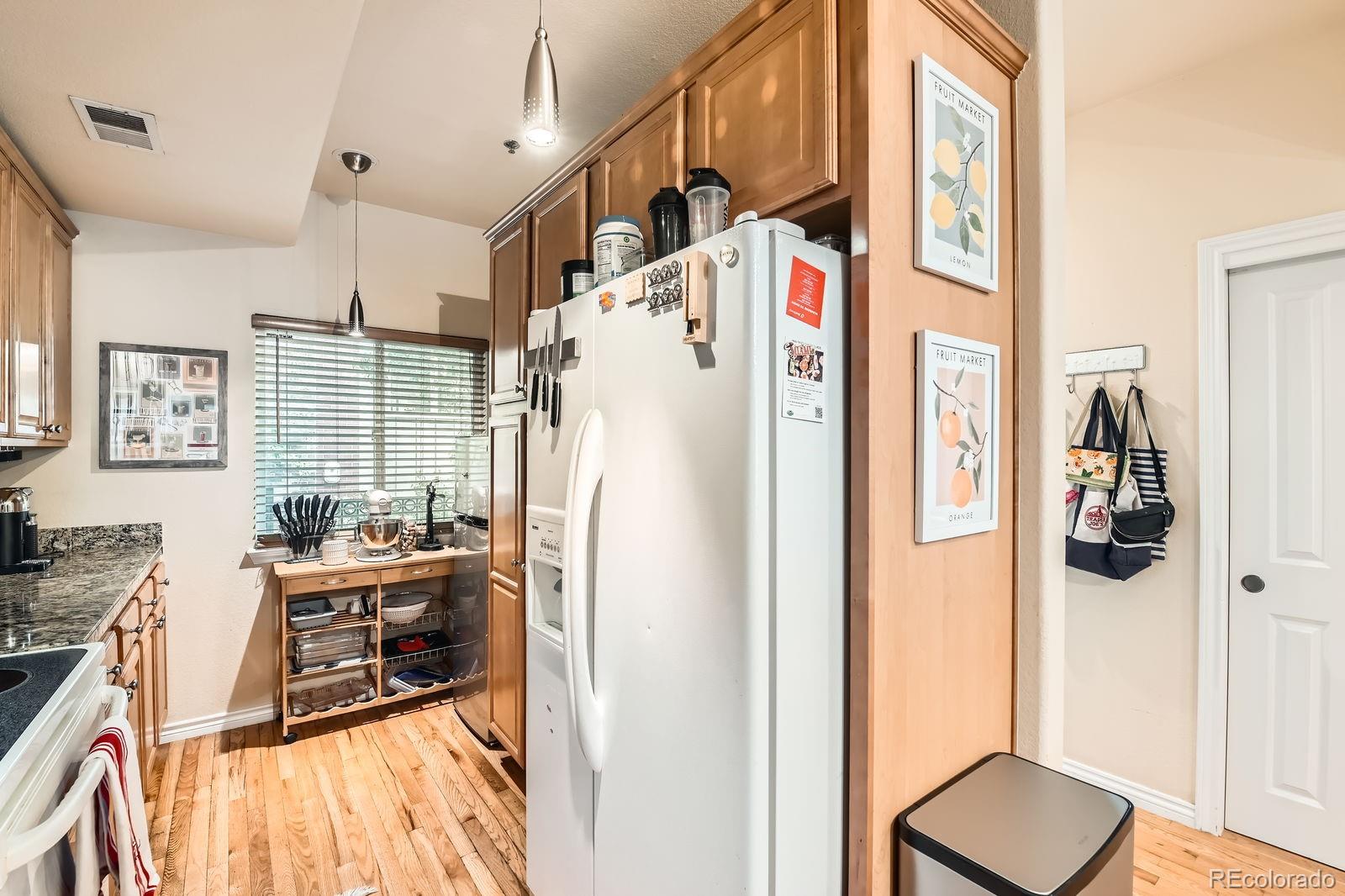 MLS Image #10 for 3030  wyandot street,denver, Colorado