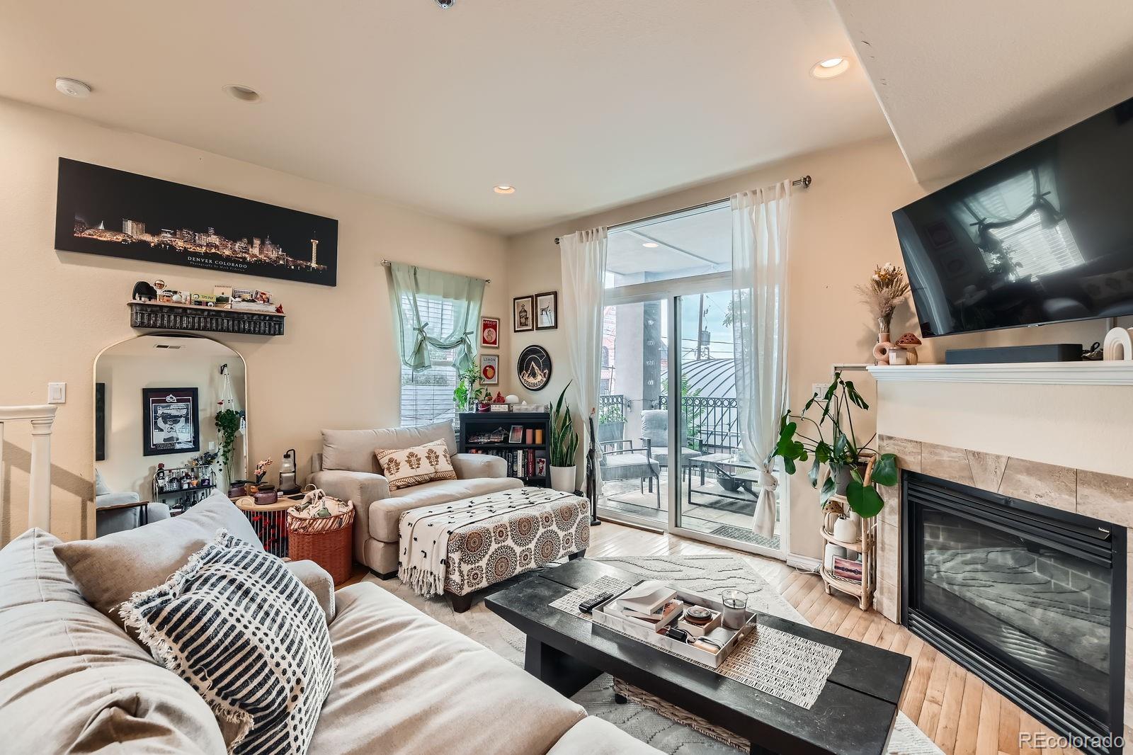 MLS Image #4 for 3030  wyandot street,denver, Colorado