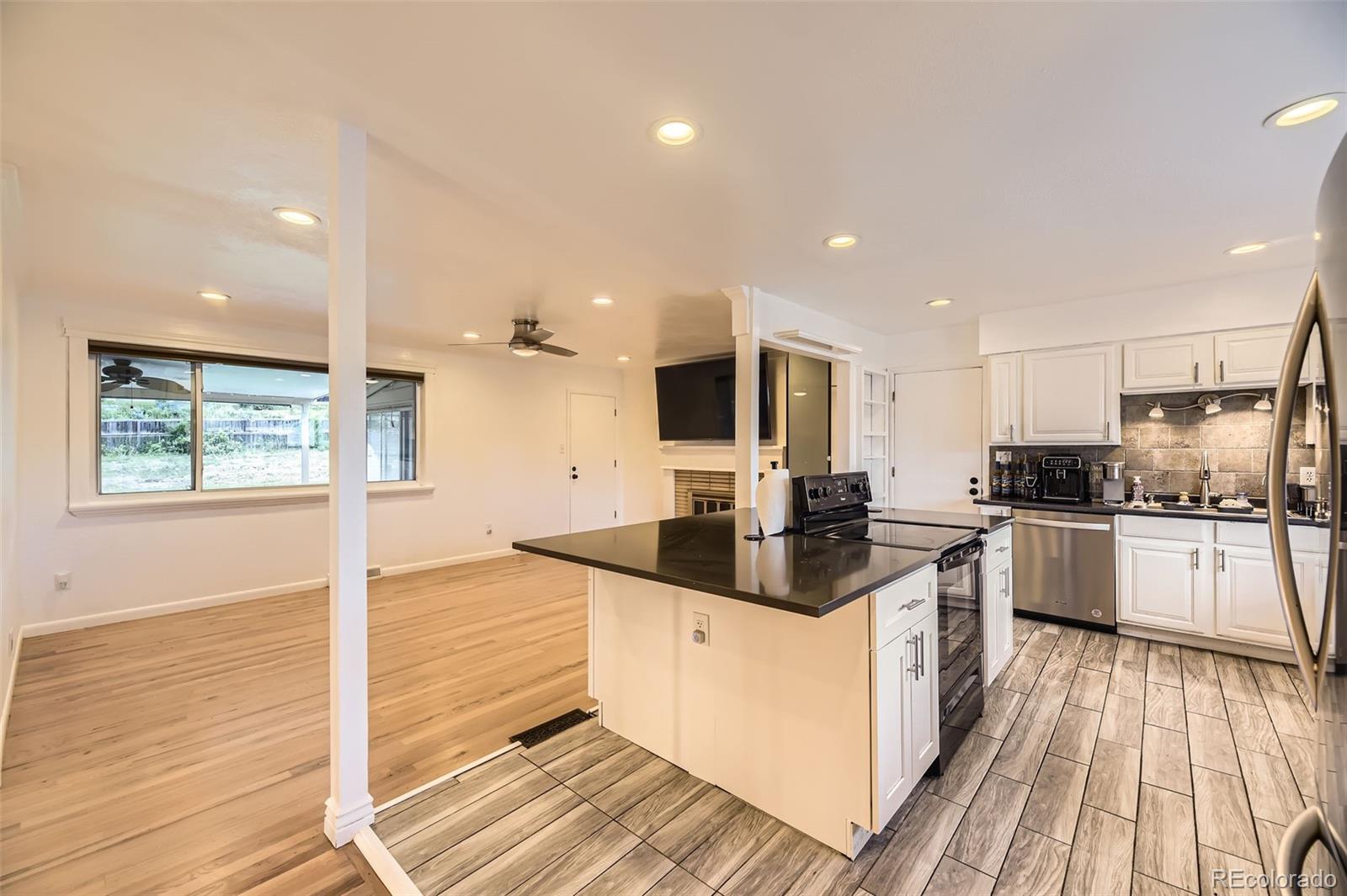 MLS Image #4 for 4244 w monmouth avenue,littleton, Colorado