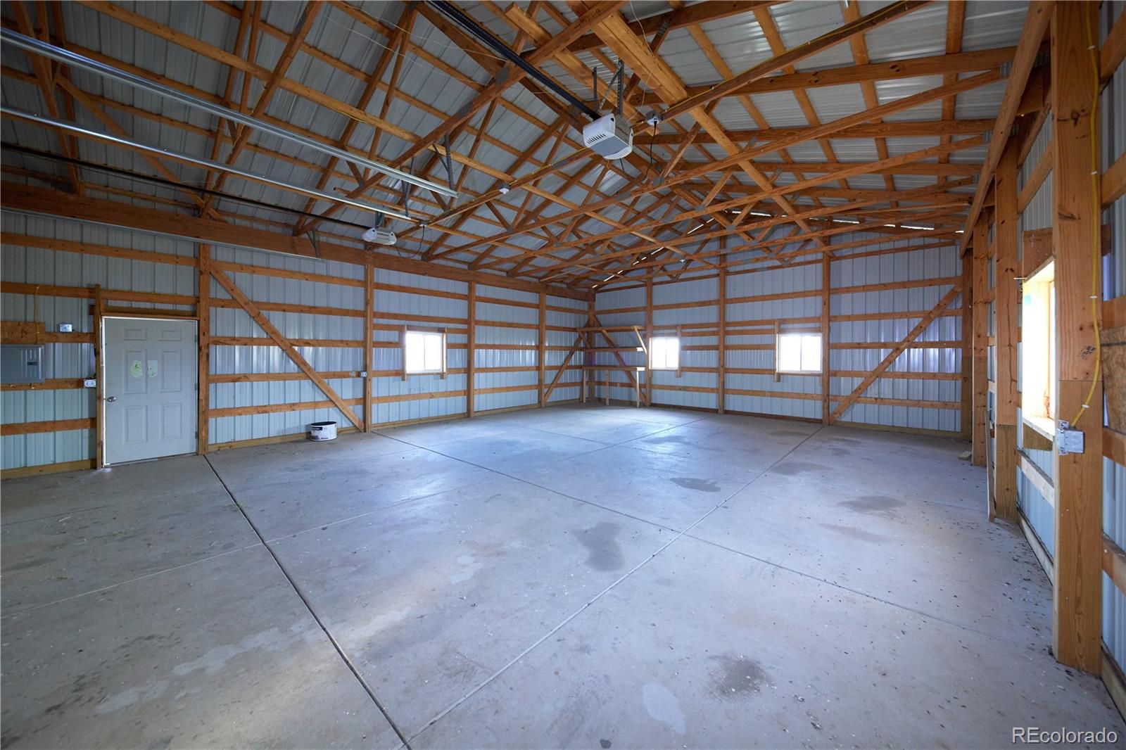 MLS Image #22 for 11595  pass me by road,strasburg, Colorado