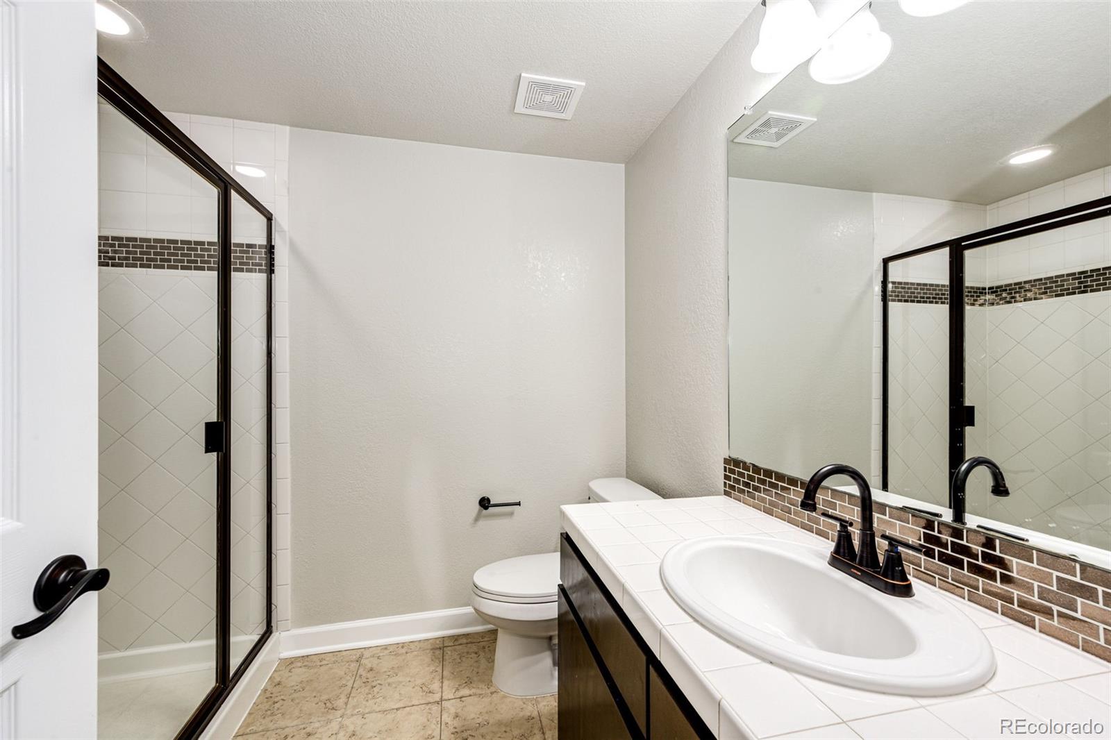 MLS Image #23 for 6528 s kewaunee way,aurora, Colorado