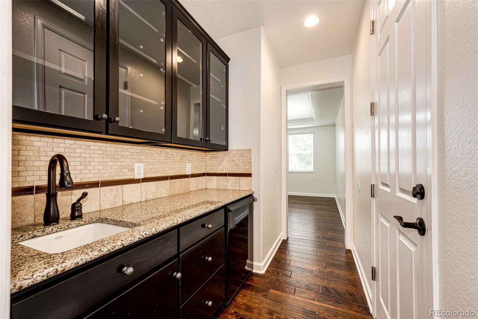 MLS Image #7 for 6528 s kewaunee way,aurora, Colorado