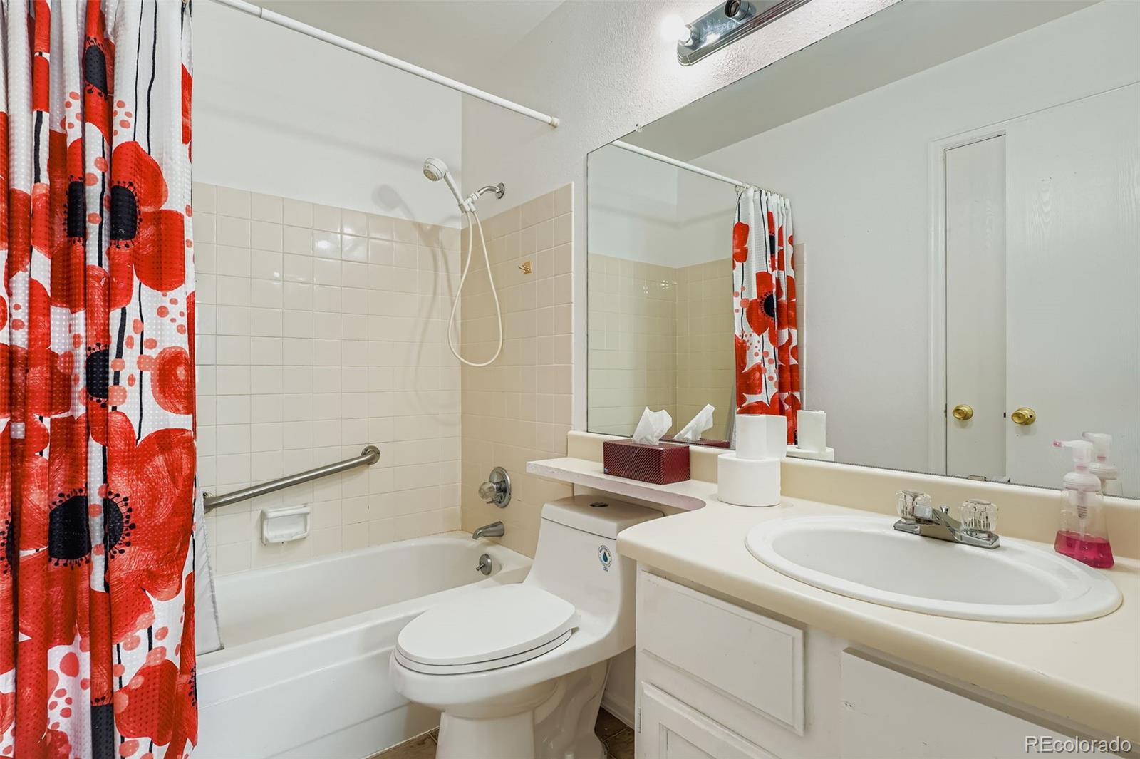 MLS Image #15 for 6670 w 84th circle,arvada, Colorado