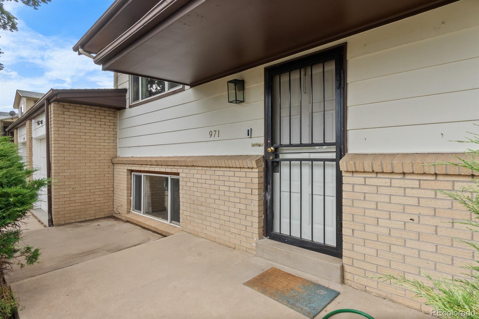 MLS Image #3 for 971 s yarrow street,denver, Colorado