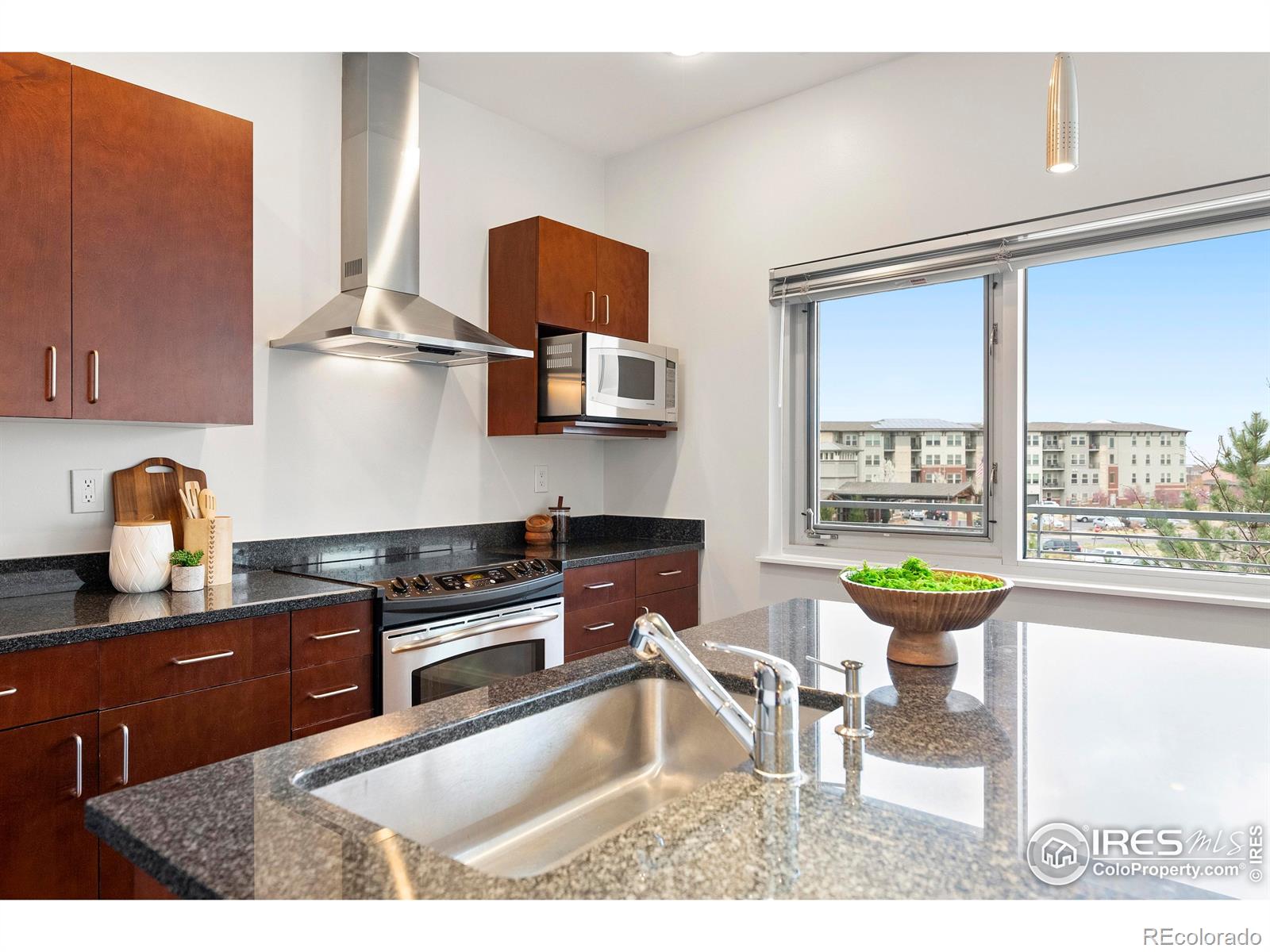 MLS Image #1 for 2958  syracuse street,denver, Colorado