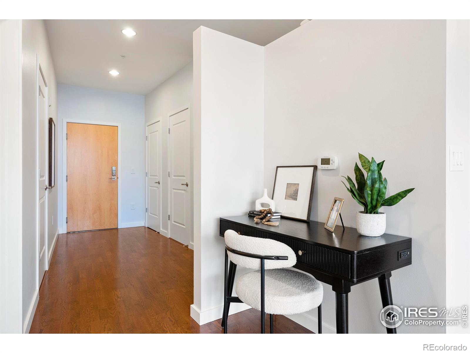 MLS Image #5 for 2958  syracuse street,denver, Colorado