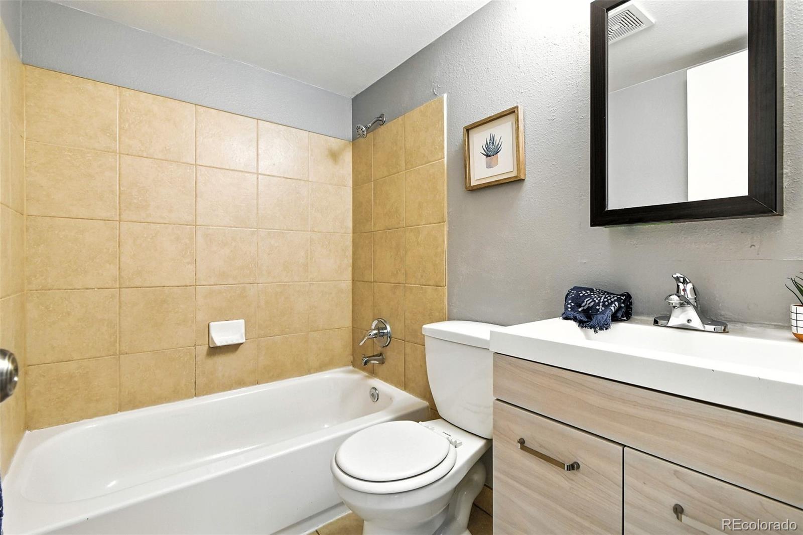 MLS Image #20 for 9370 e girard avenue,denver, Colorado