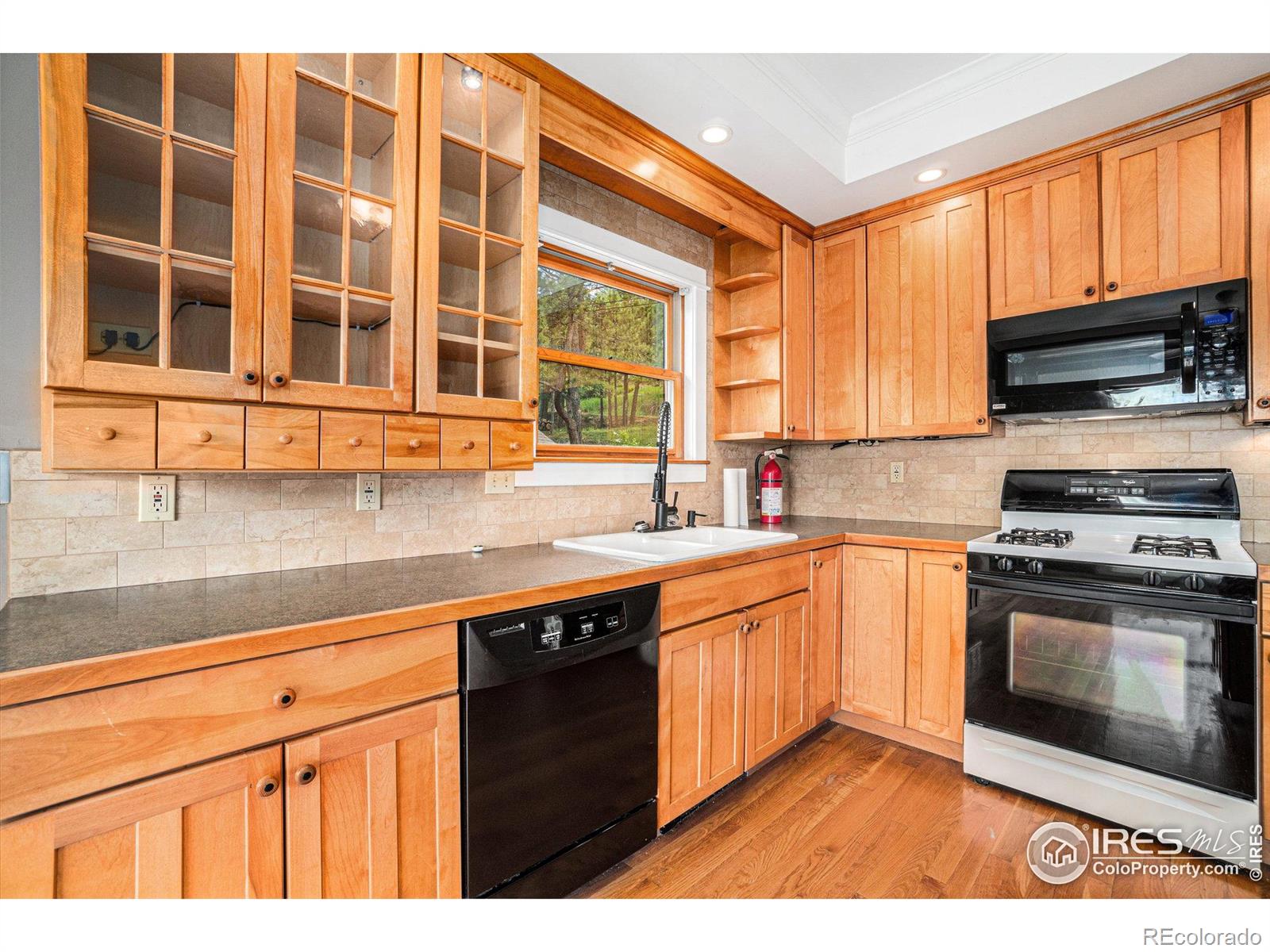 MLS Image #8 for 151  green mountain drive,loveland, Colorado
