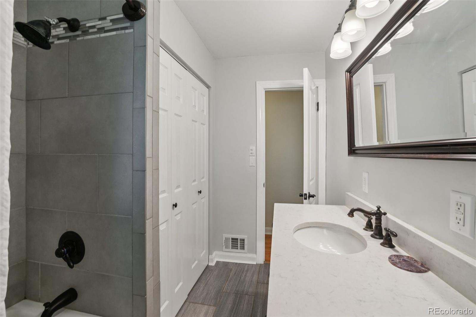 MLS Image #14 for 4895 s galapago street,englewood, Colorado