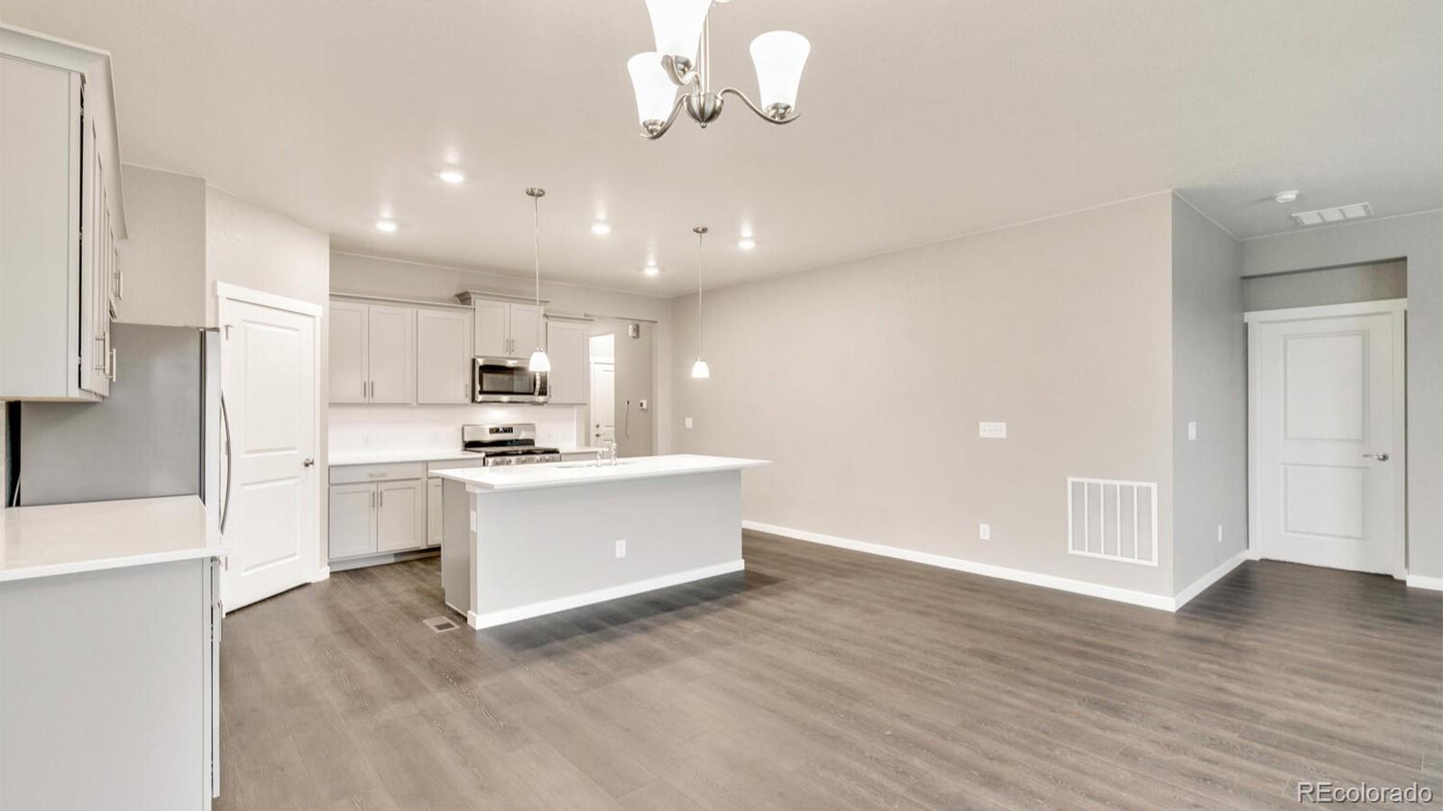 MLS Image #11 for 1144  ridgefield drive,berthoud, Colorado