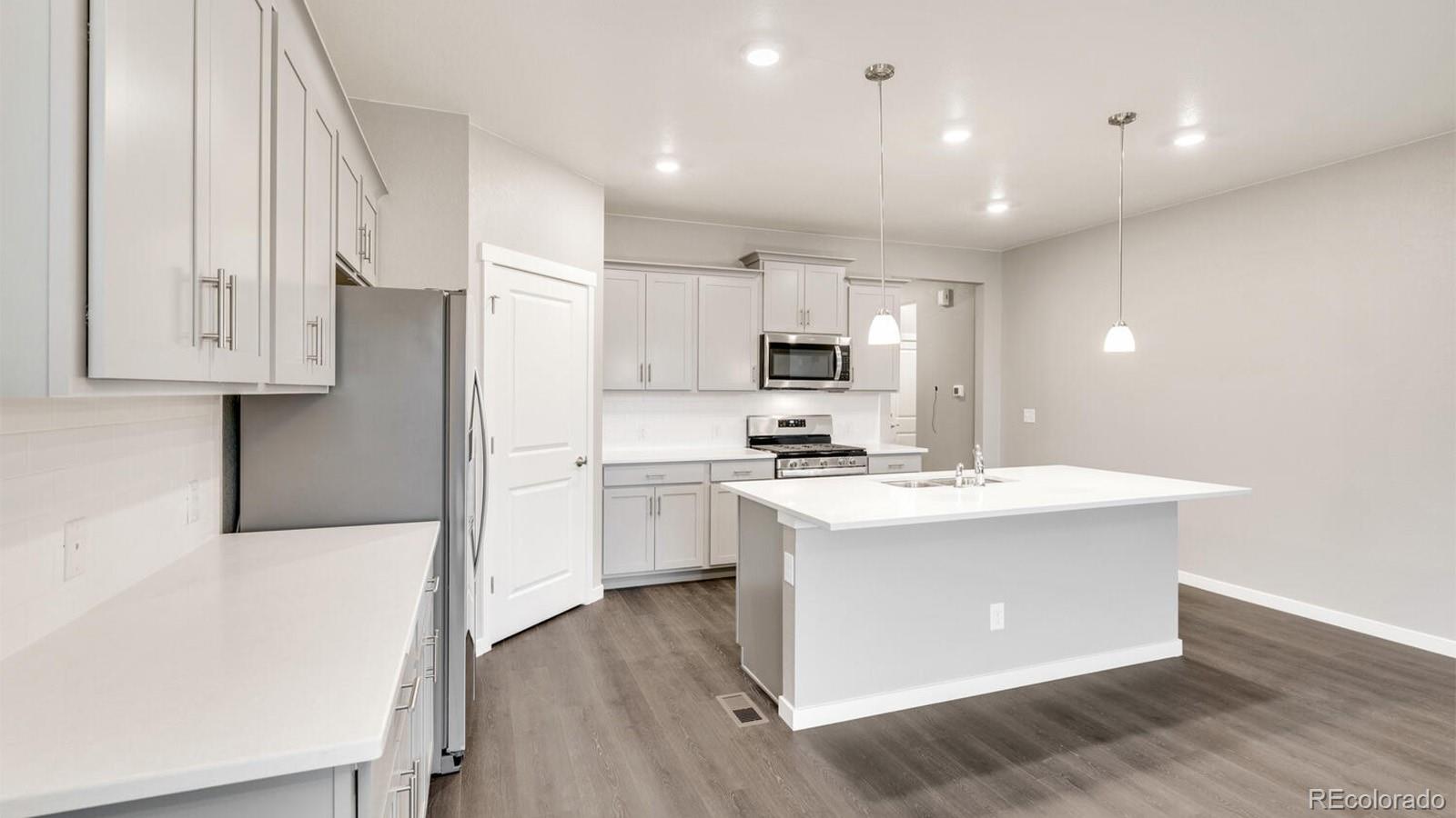 MLS Image #6 for 1144  ridgefield drive,berthoud, Colorado
