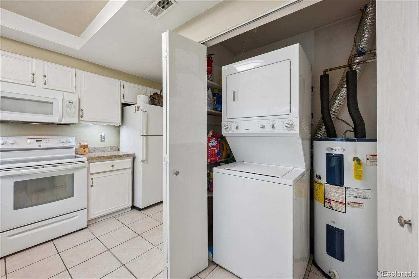 MLS Image #12 for 2458 s victor street,aurora, Colorado