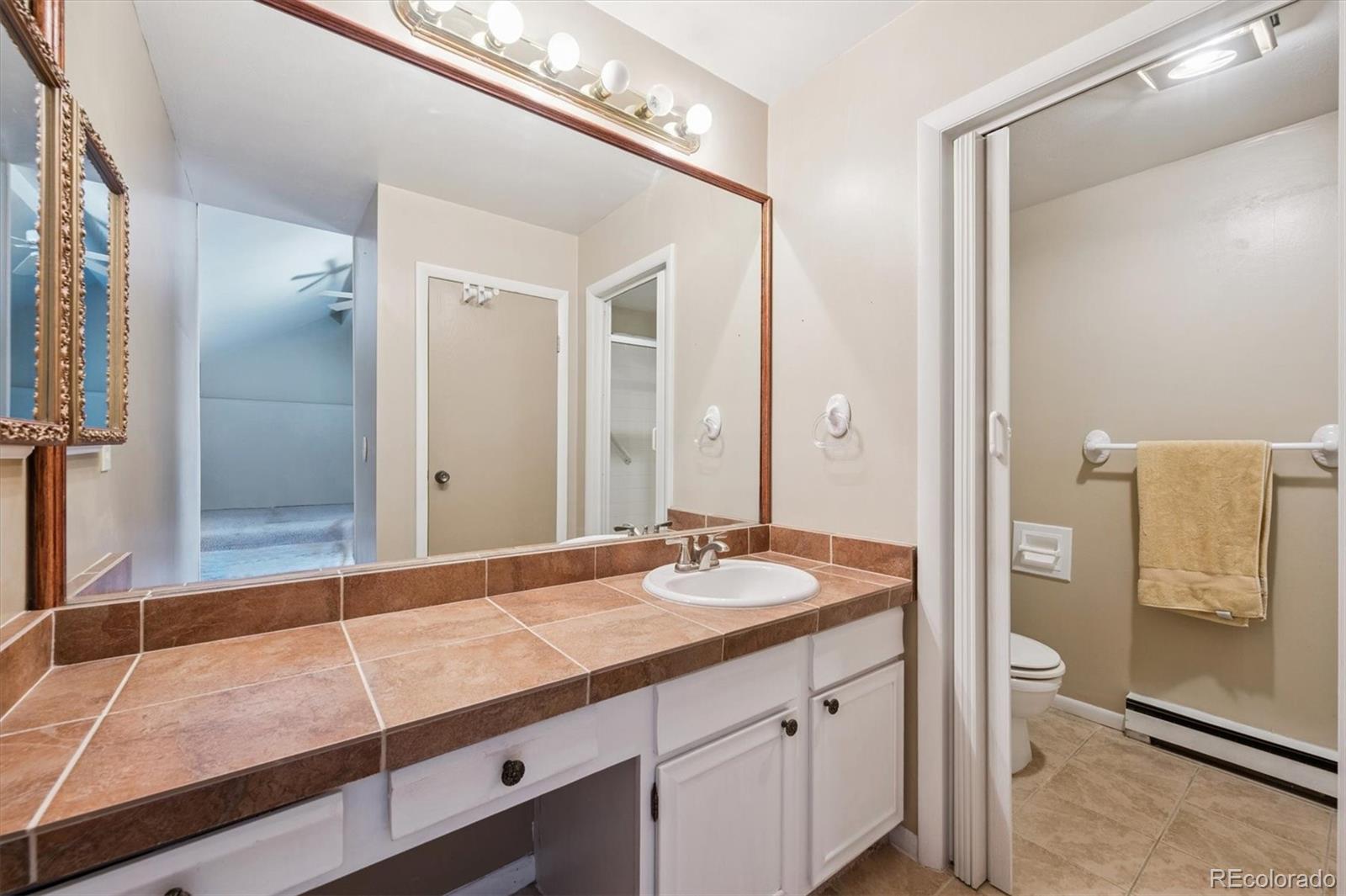 MLS Image #21 for 2458 s victor street,aurora, Colorado