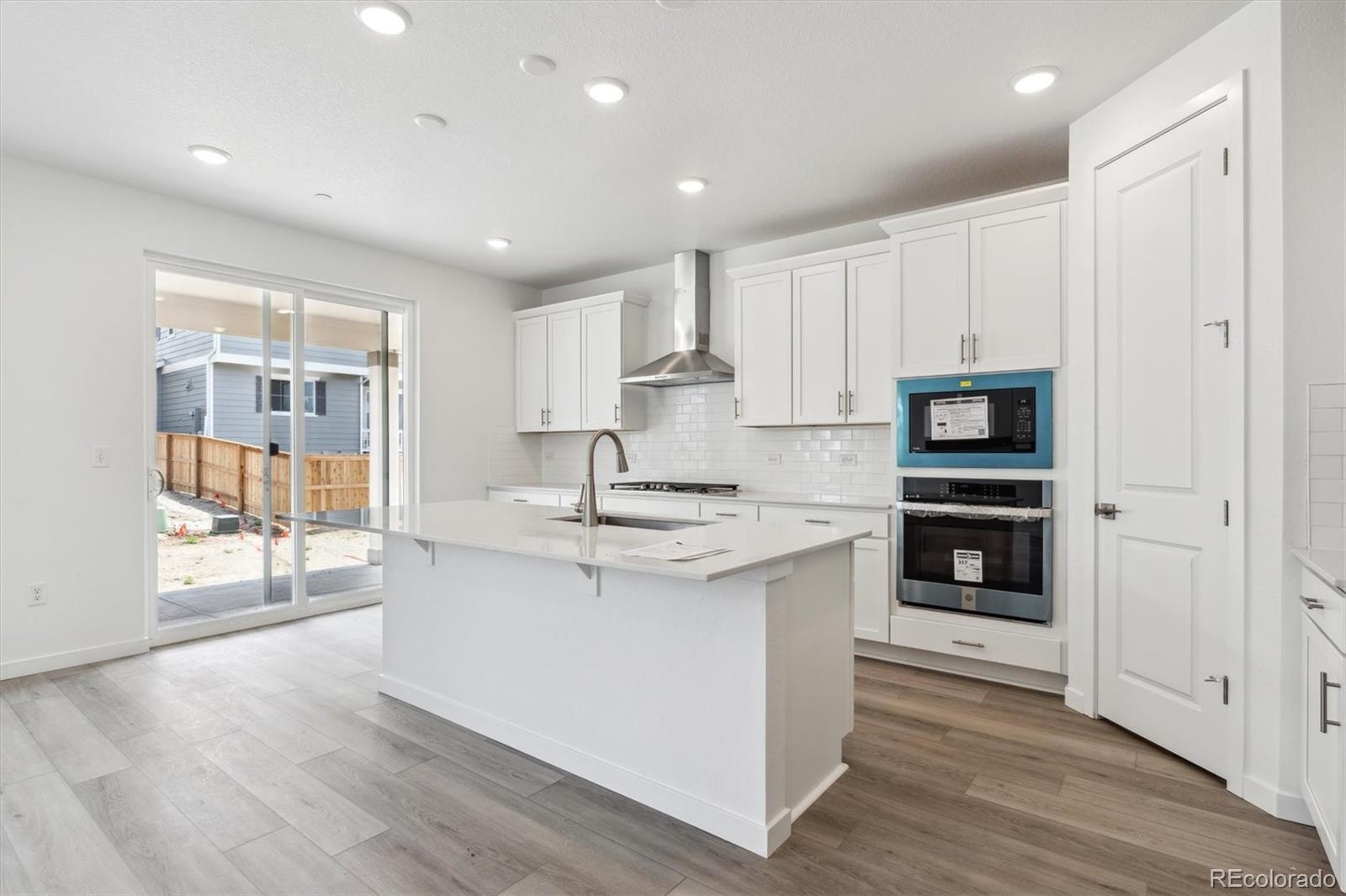 MLS Image #7 for 9266  telluride court,commerce city, Colorado