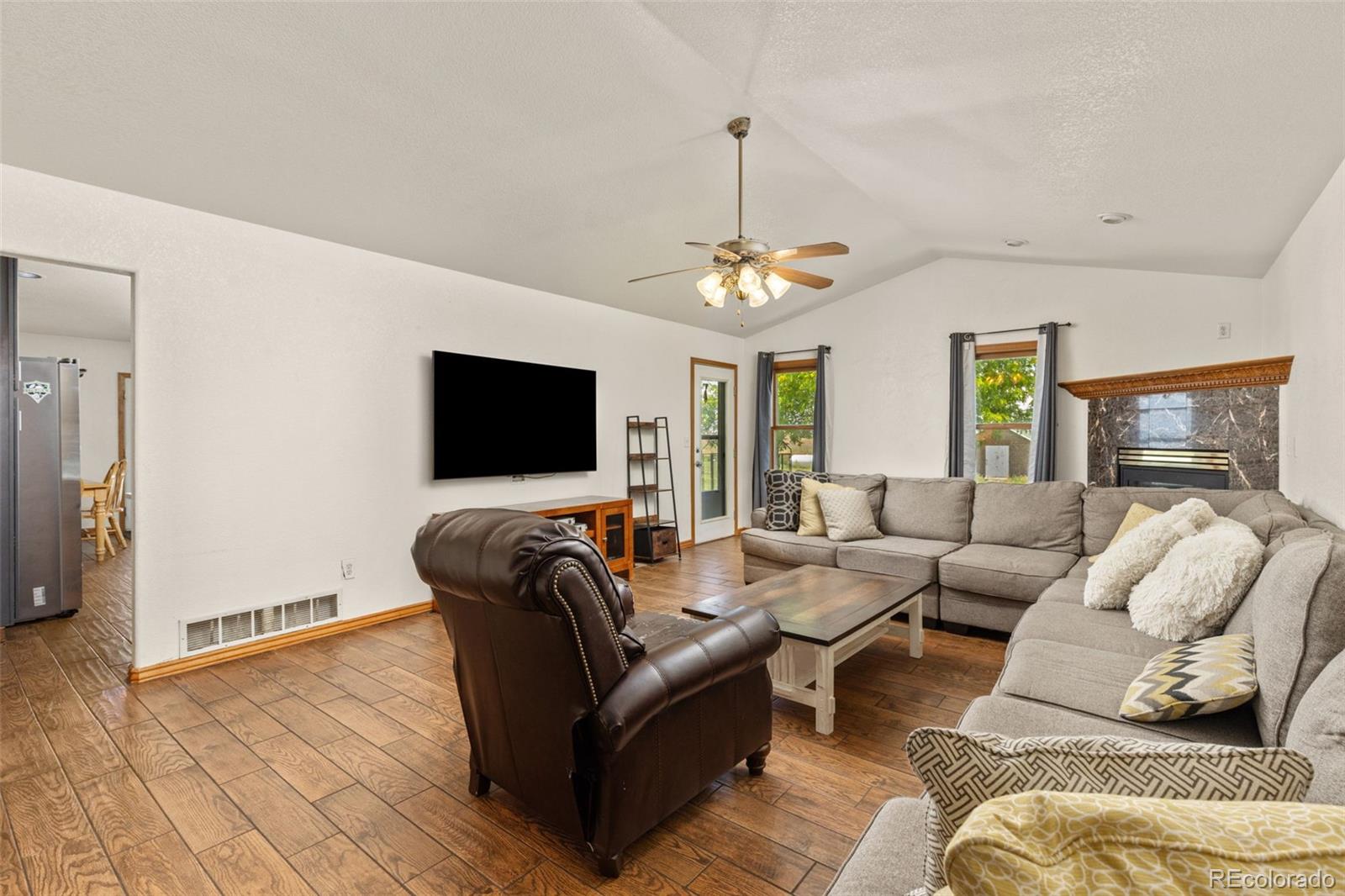 MLS Image #9 for 5602  county road 15 ,fort lupton, Colorado