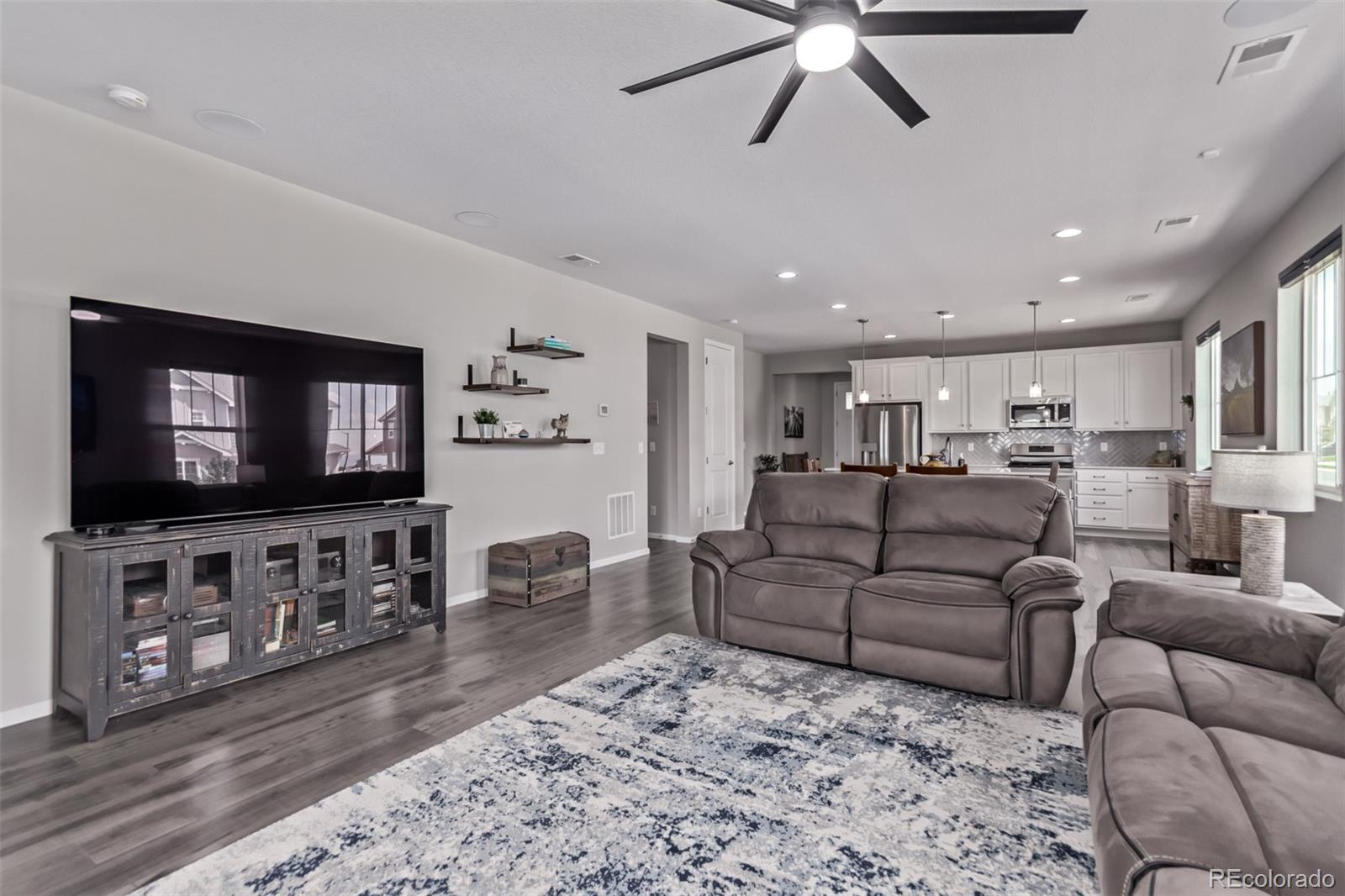 MLS Image #11 for 895  golden peak drive,erie, Colorado